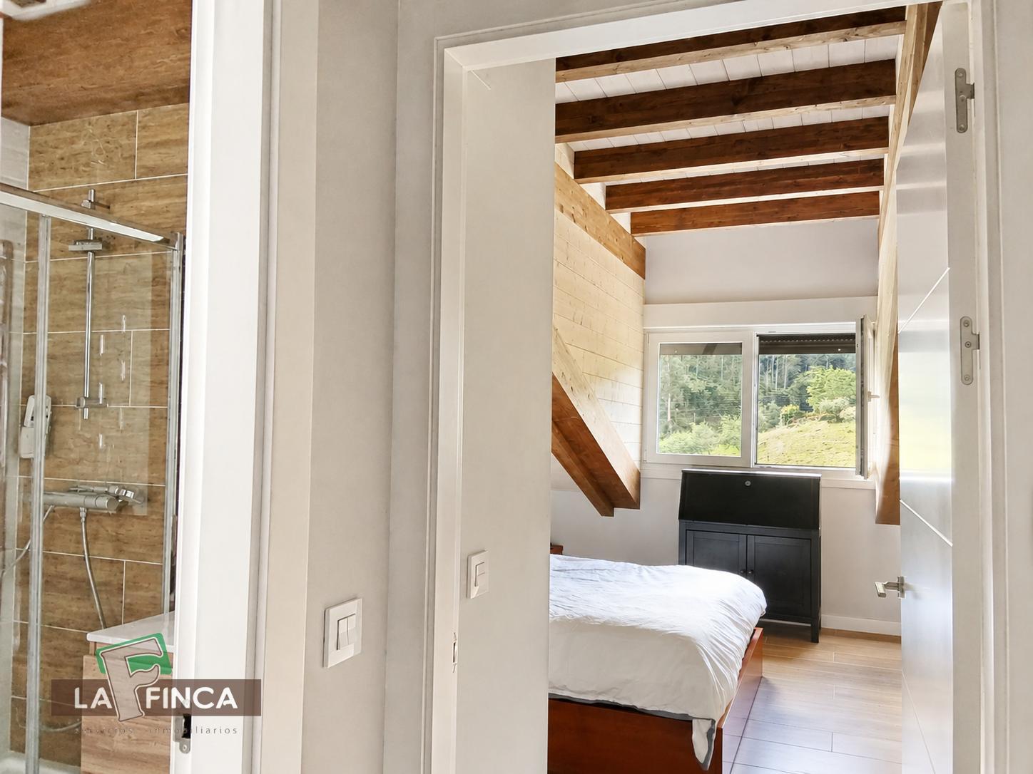 Venta de chalet en Caravia