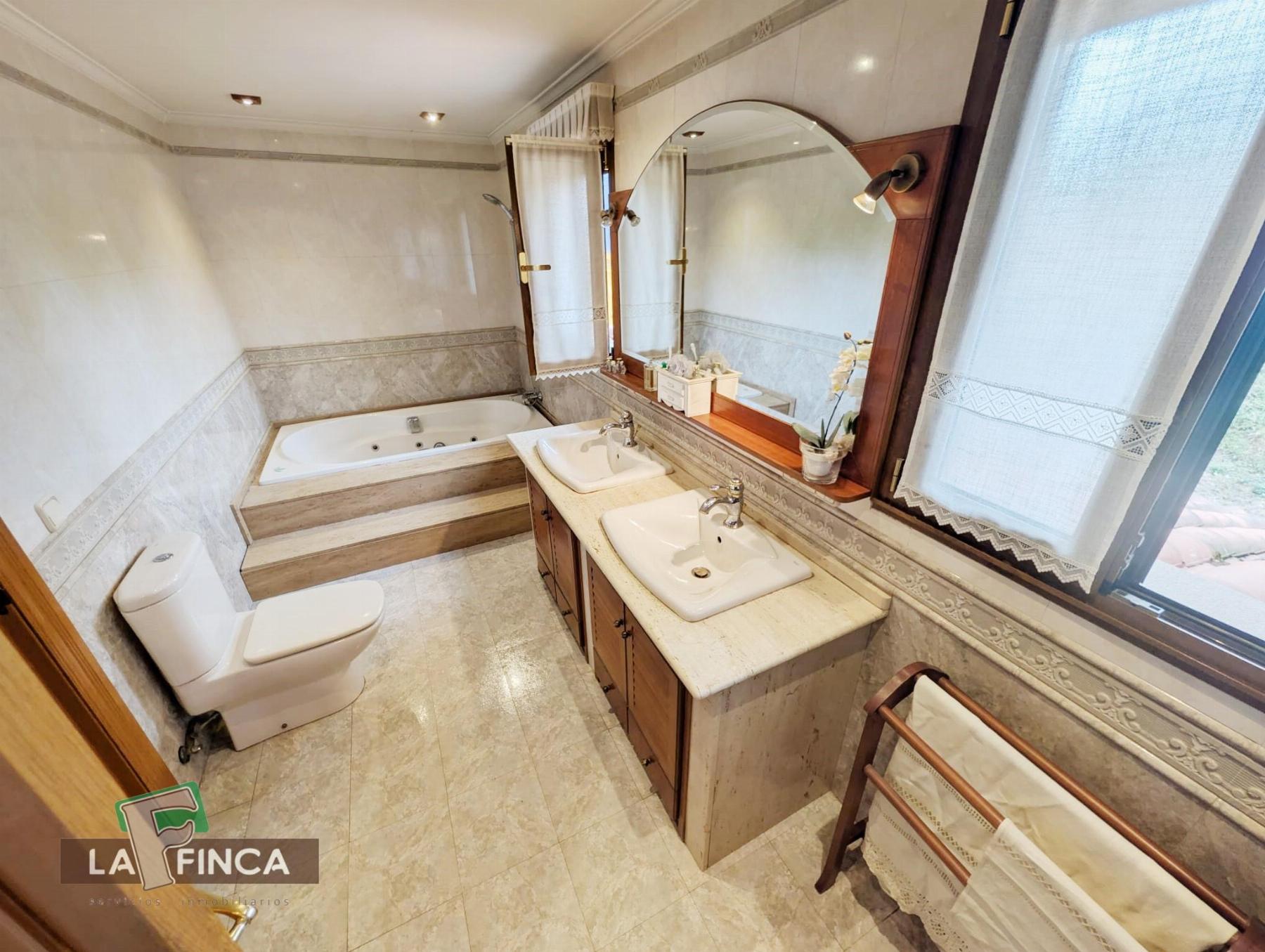 Venta de casa en Siero