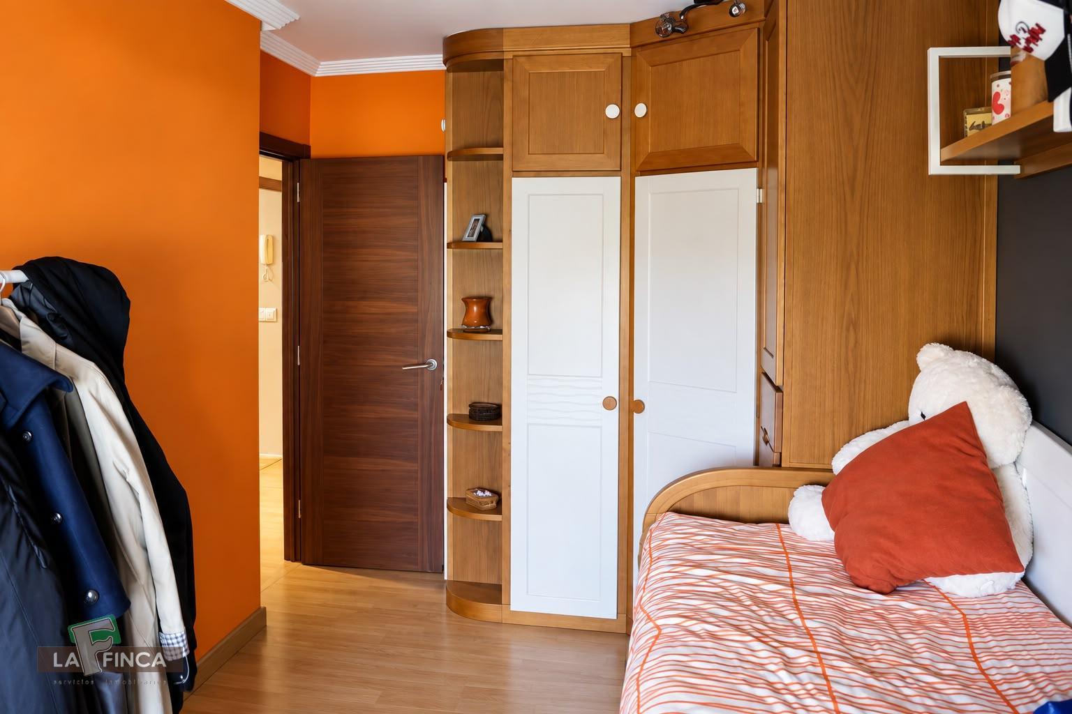 Venta de piso en Oviedo
