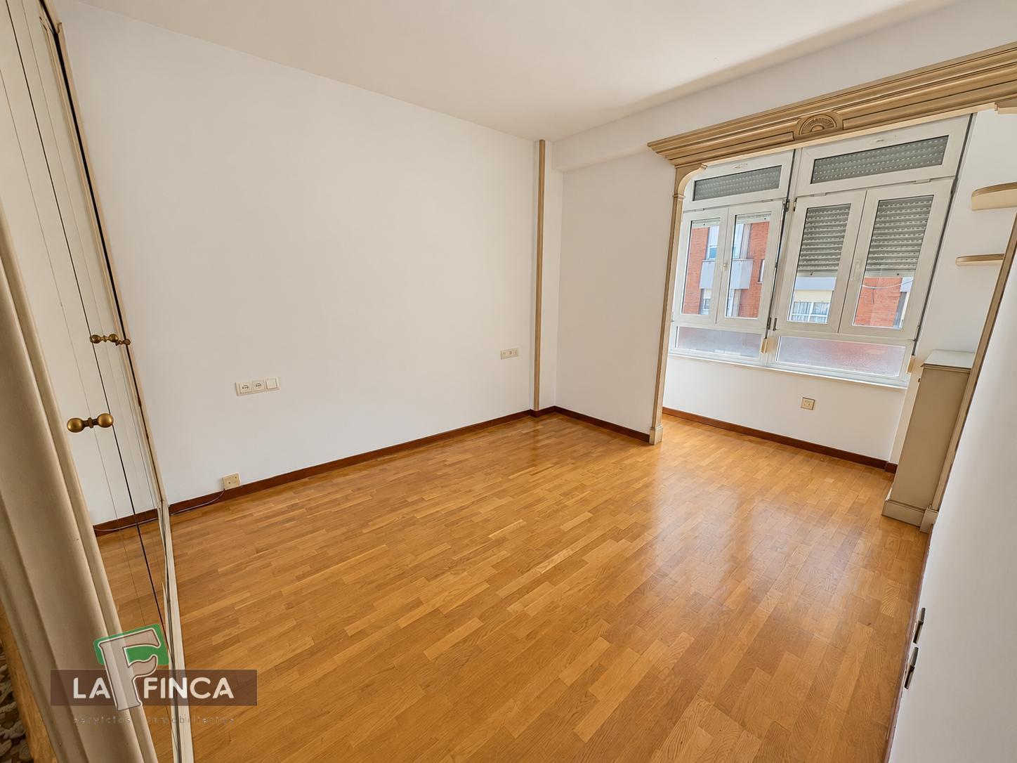 Venta de piso en Oviedo