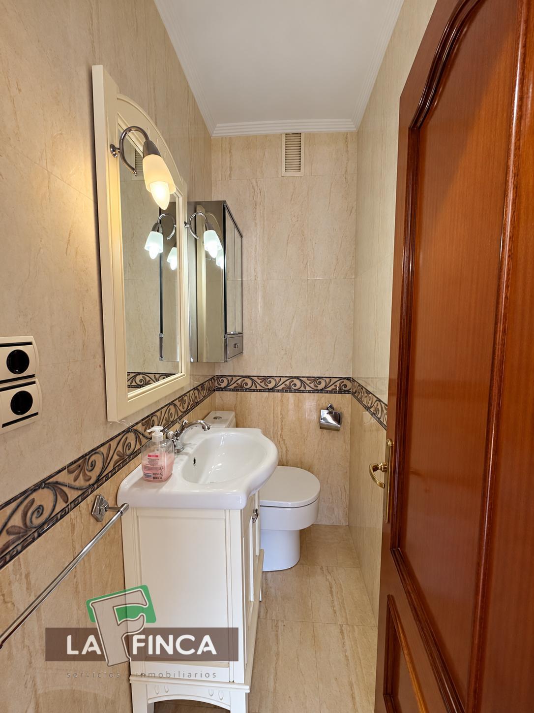 Venta de piso en Oviedo