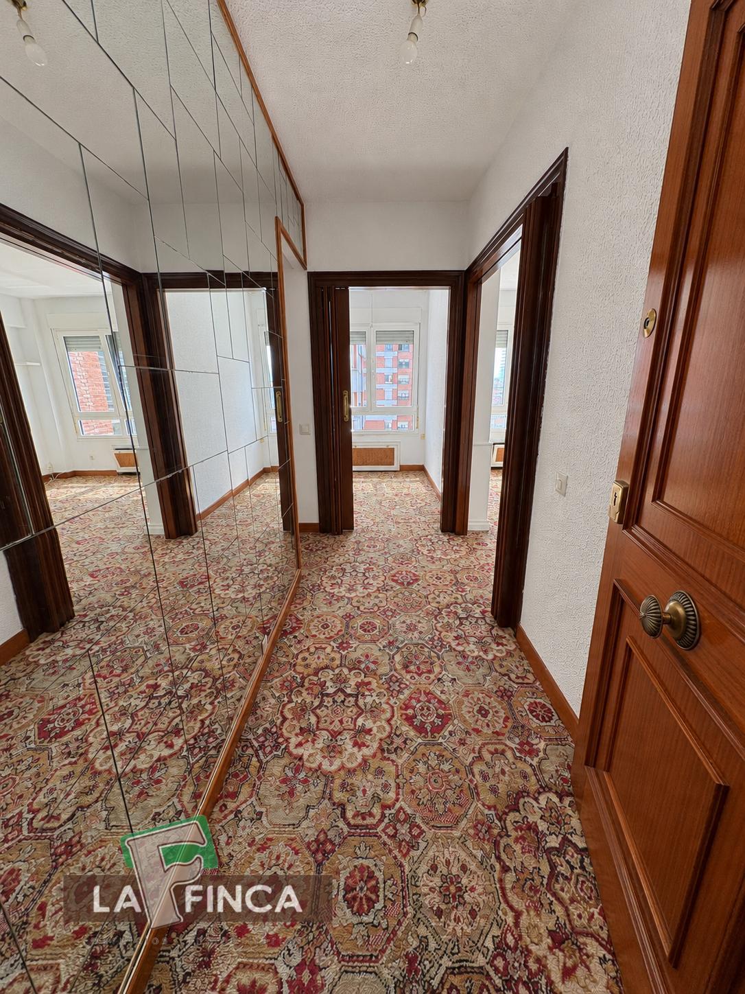Venta de piso en Oviedo