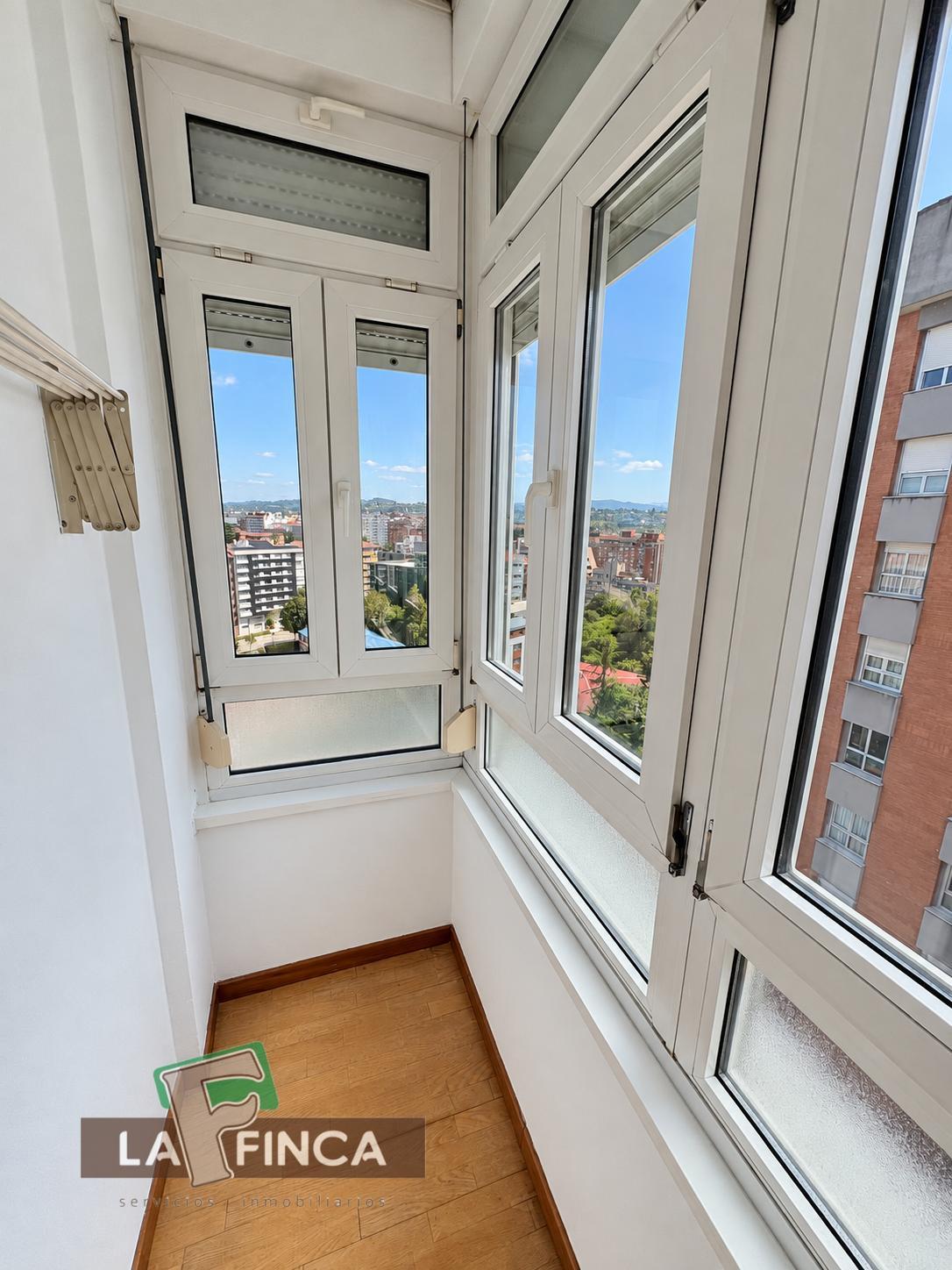 Venta de piso en Oviedo