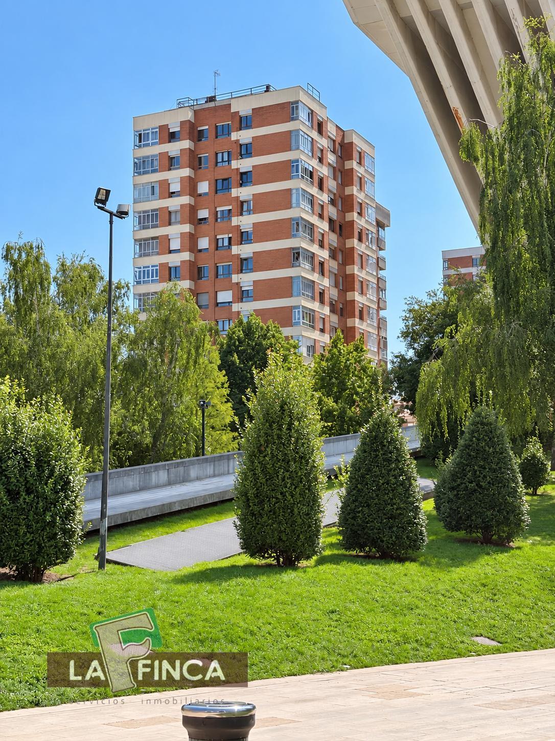 Venta de piso en Oviedo