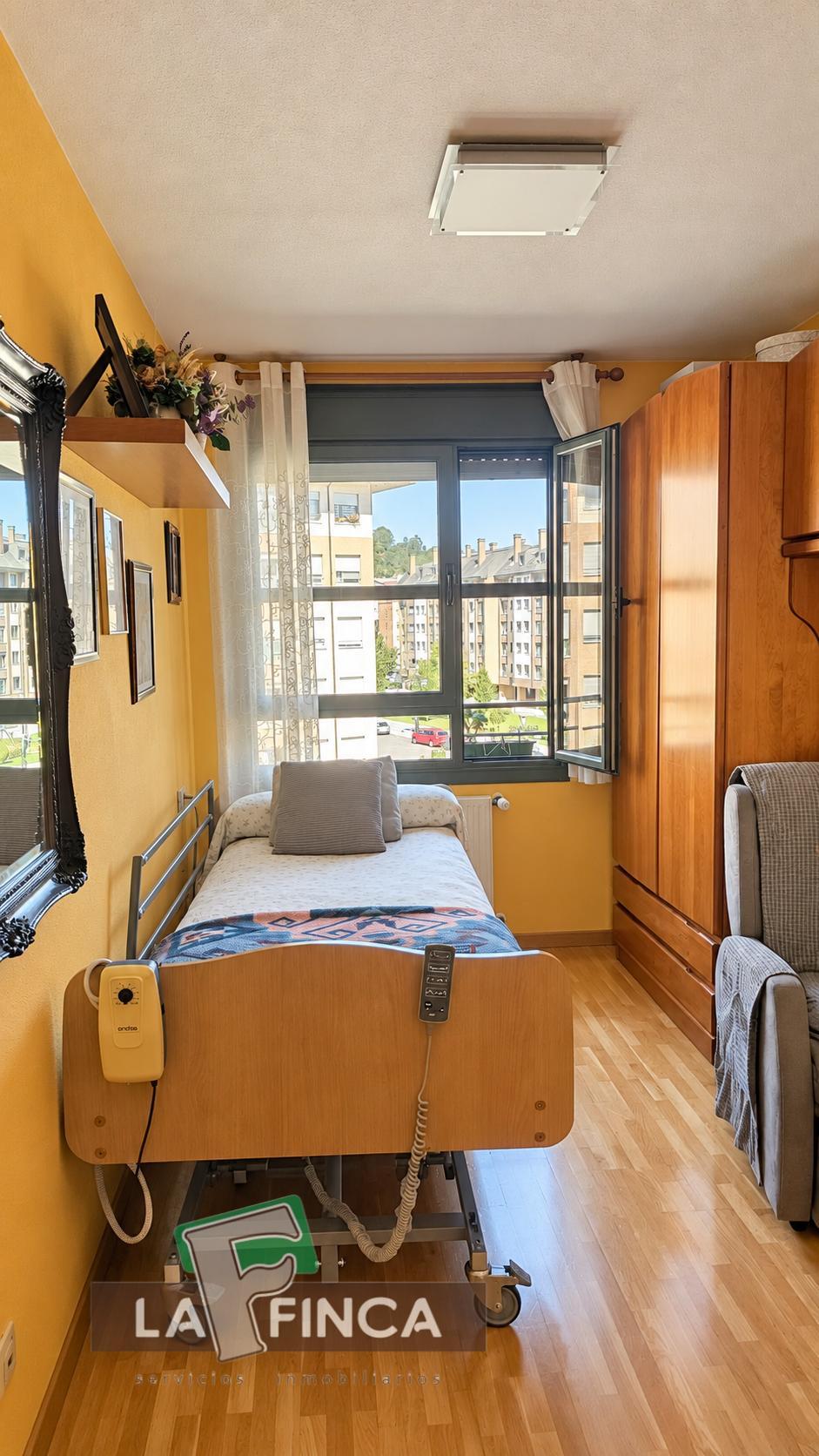 Venta de piso en Oviedo