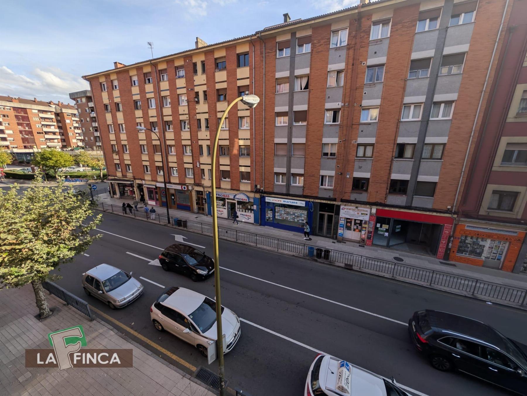 Venta de piso en Oviedo