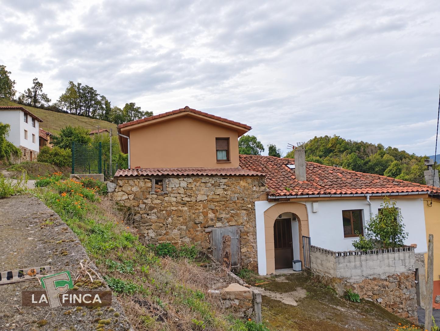 Venta de casa en Teverga
