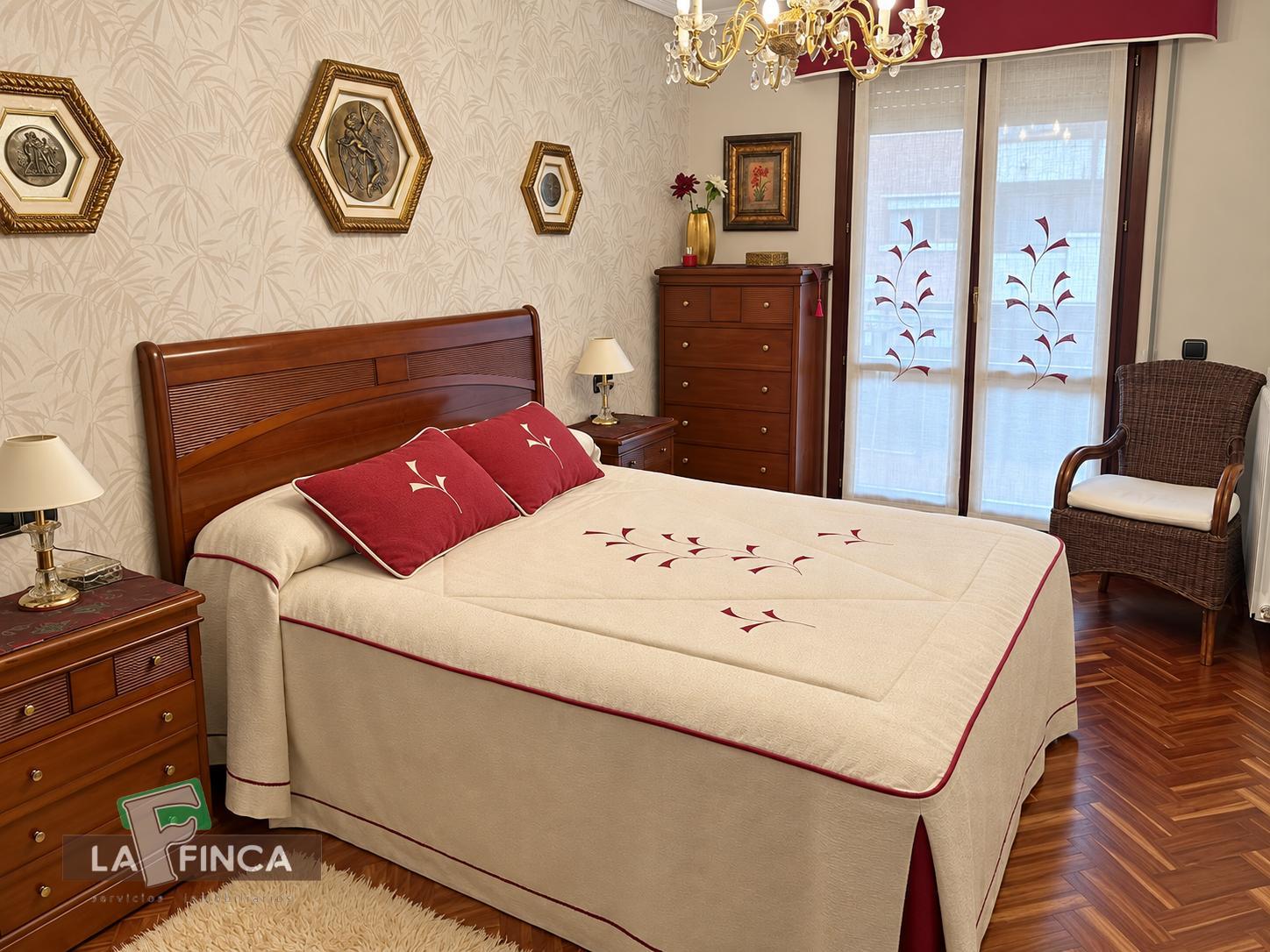 Venta de piso en Oviedo