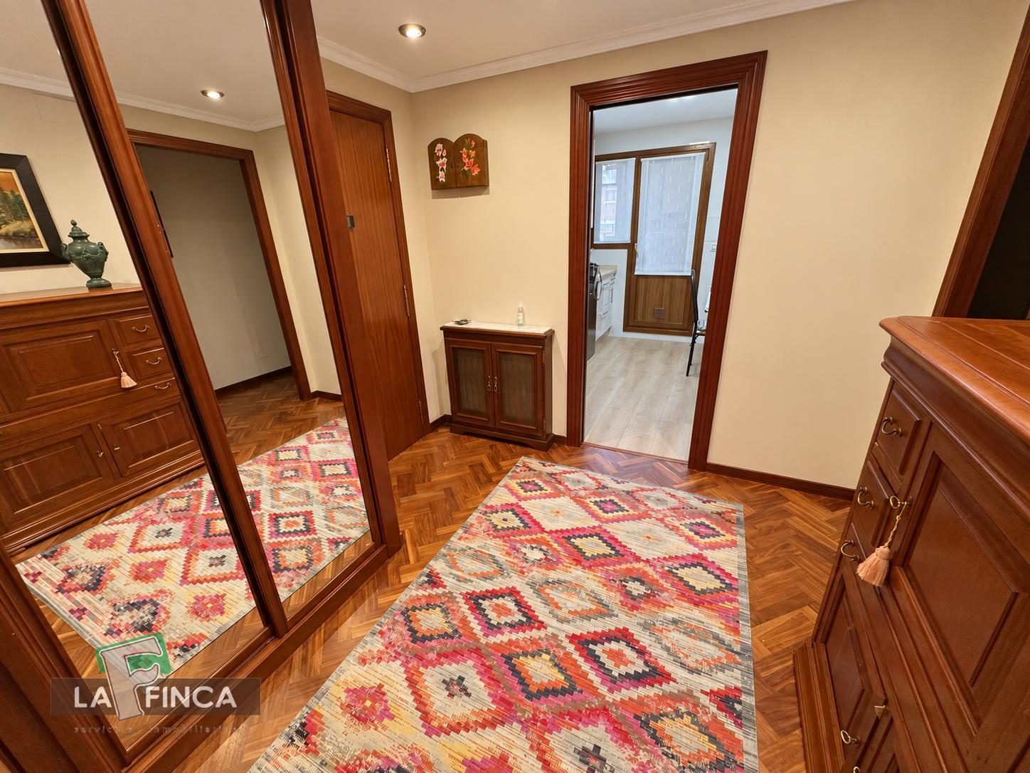 Venta de piso en Oviedo