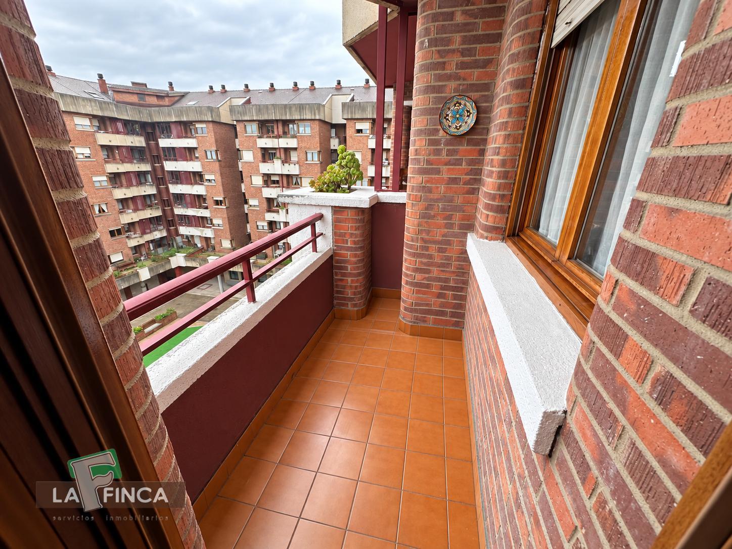 Venta de piso en Oviedo