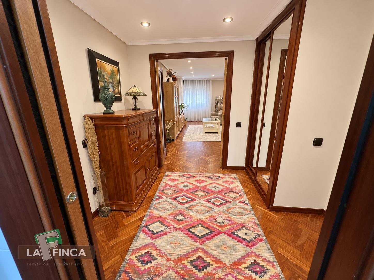 Venta de piso en Oviedo