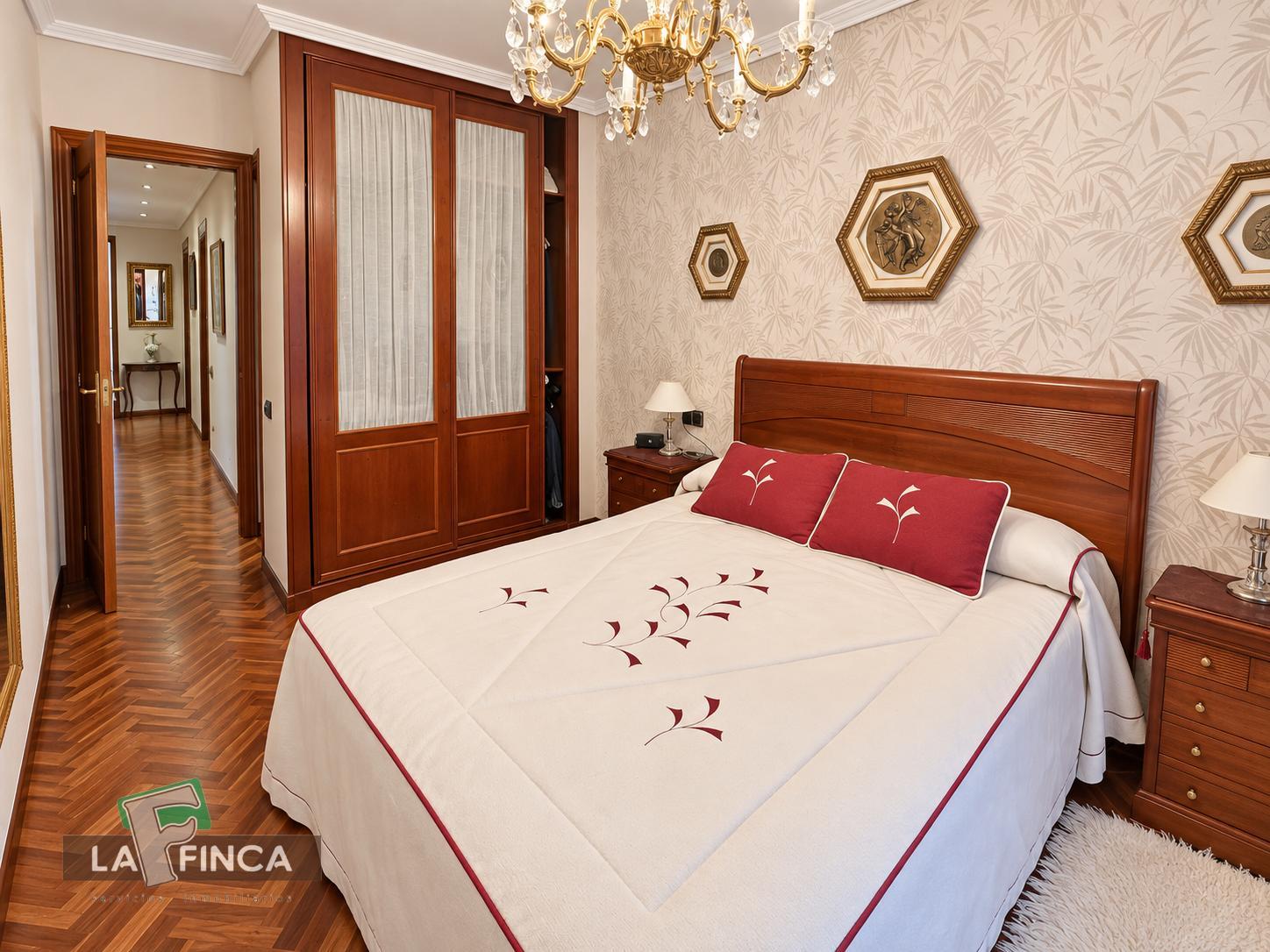 Venta de piso en Oviedo