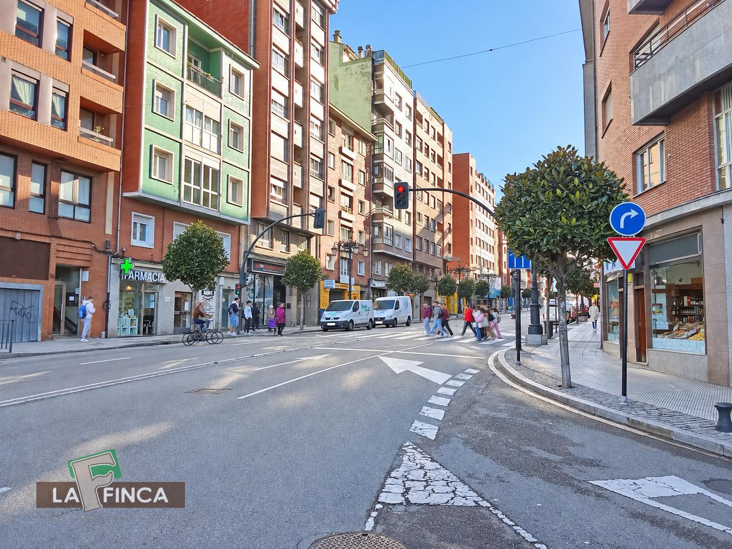 Venta de estudio en Oviedo
