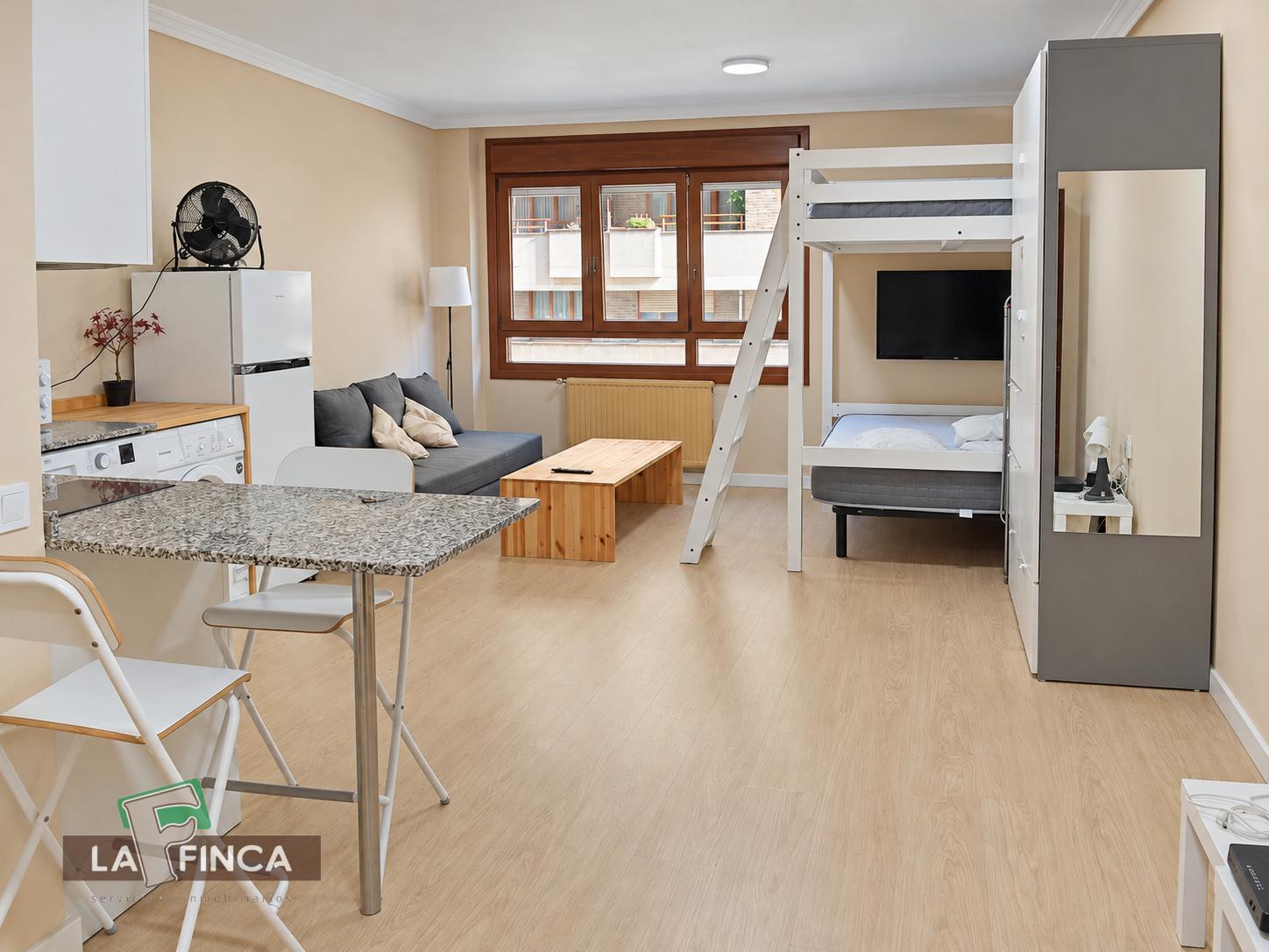 Venta de estudio en Oviedo