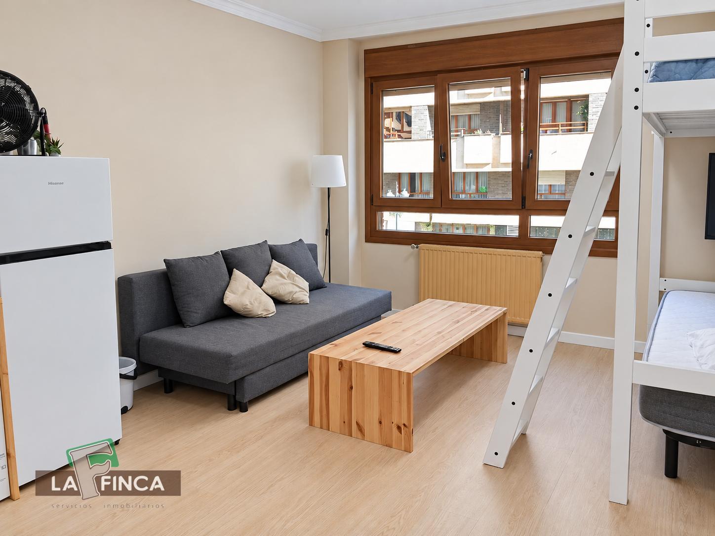 Venta de estudio en Oviedo