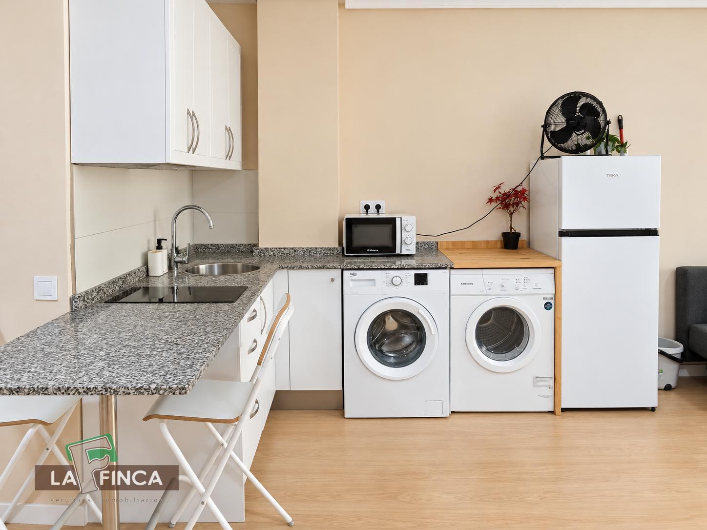 Venta de estudio en Oviedo