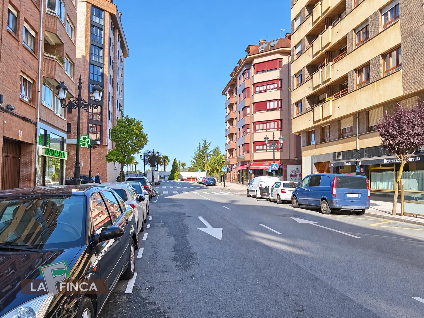 Venta de estudio en Oviedo