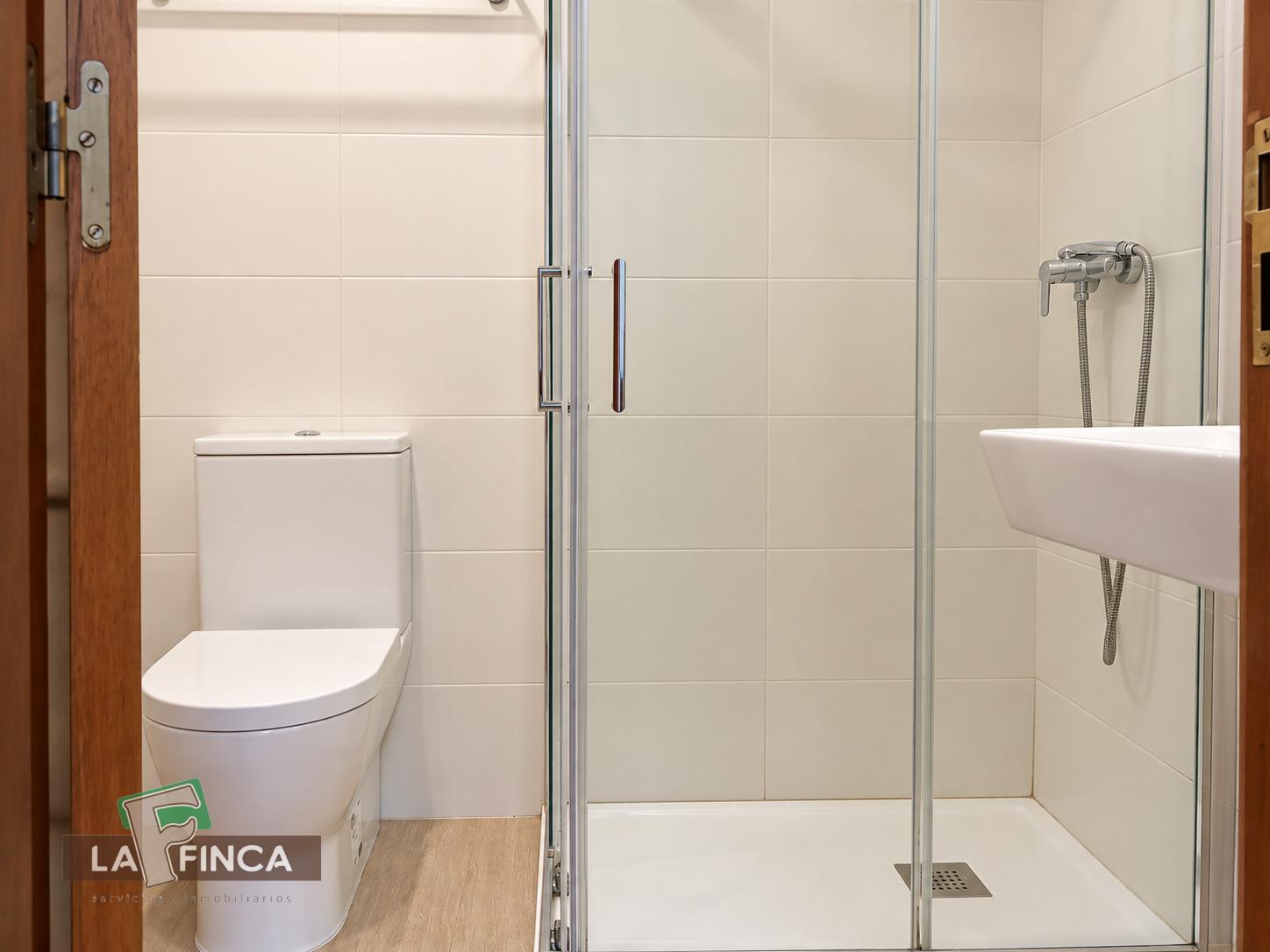 Venta de estudio en Oviedo