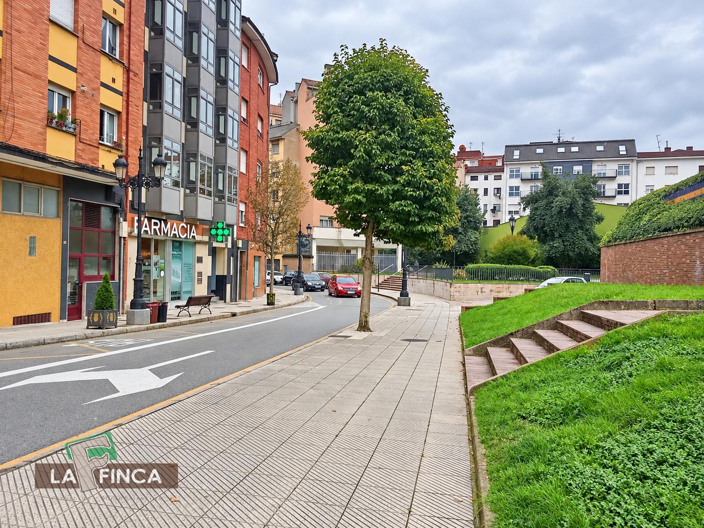 Venta de estudio en Oviedo