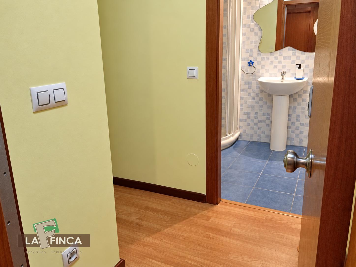 Venta de estudio en Oviedo