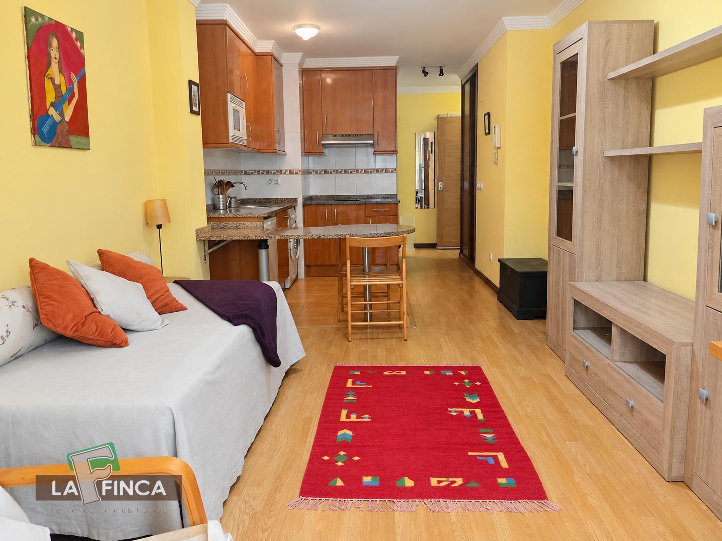Venta de estudio en Oviedo