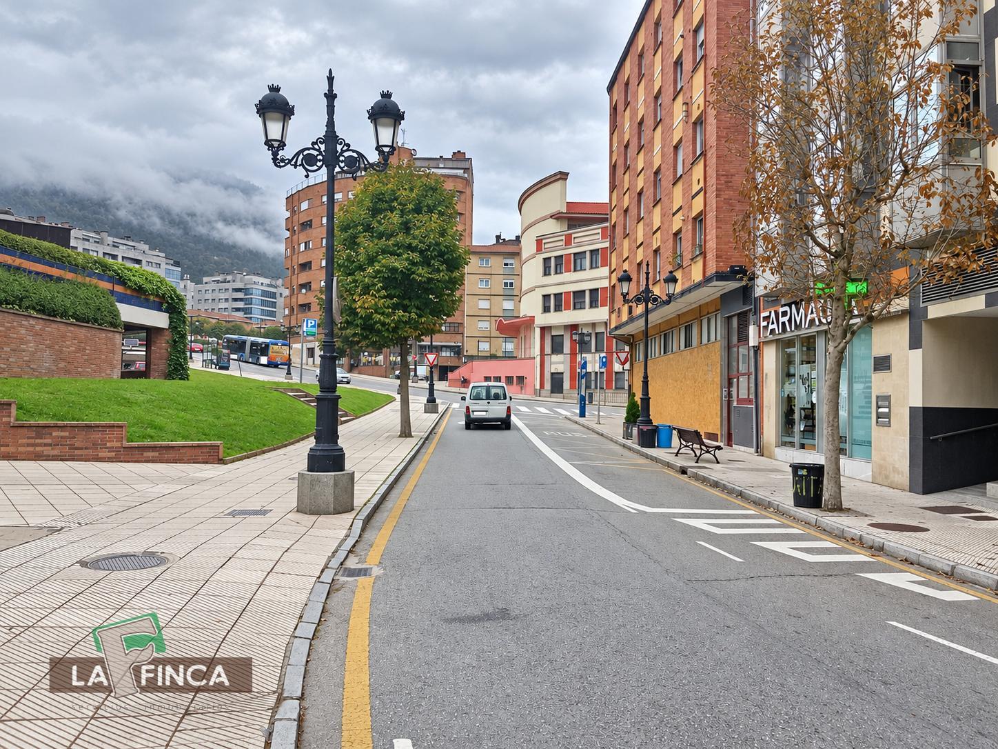 Venta de estudio en Oviedo