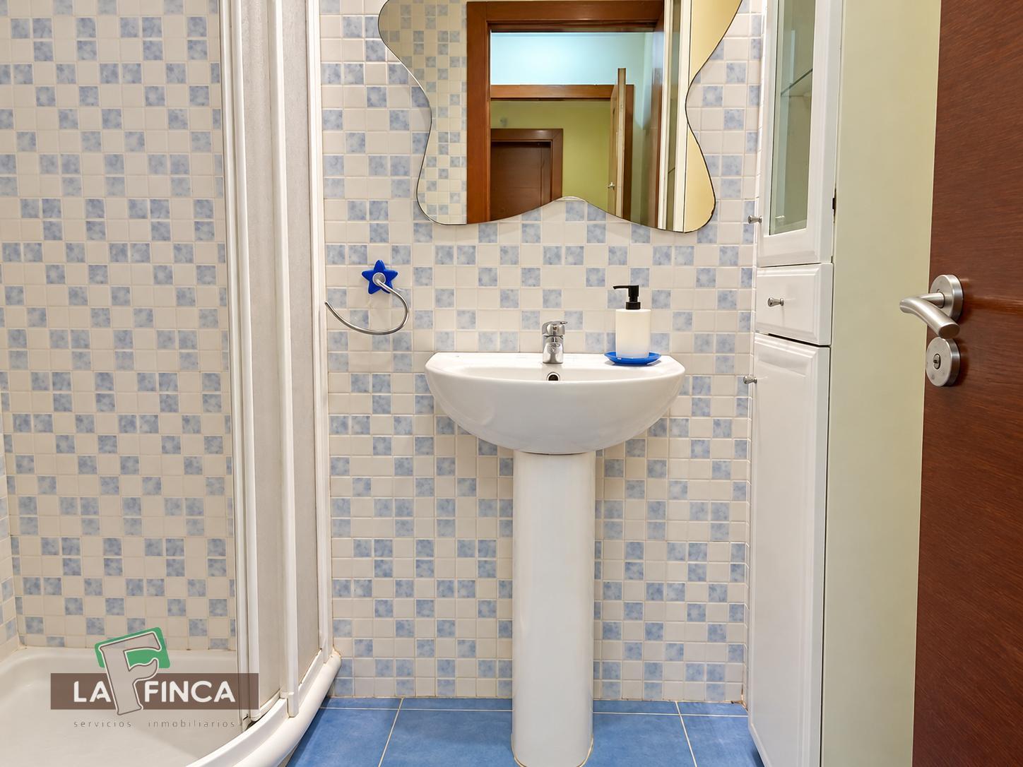 Venta de estudio en Oviedo
