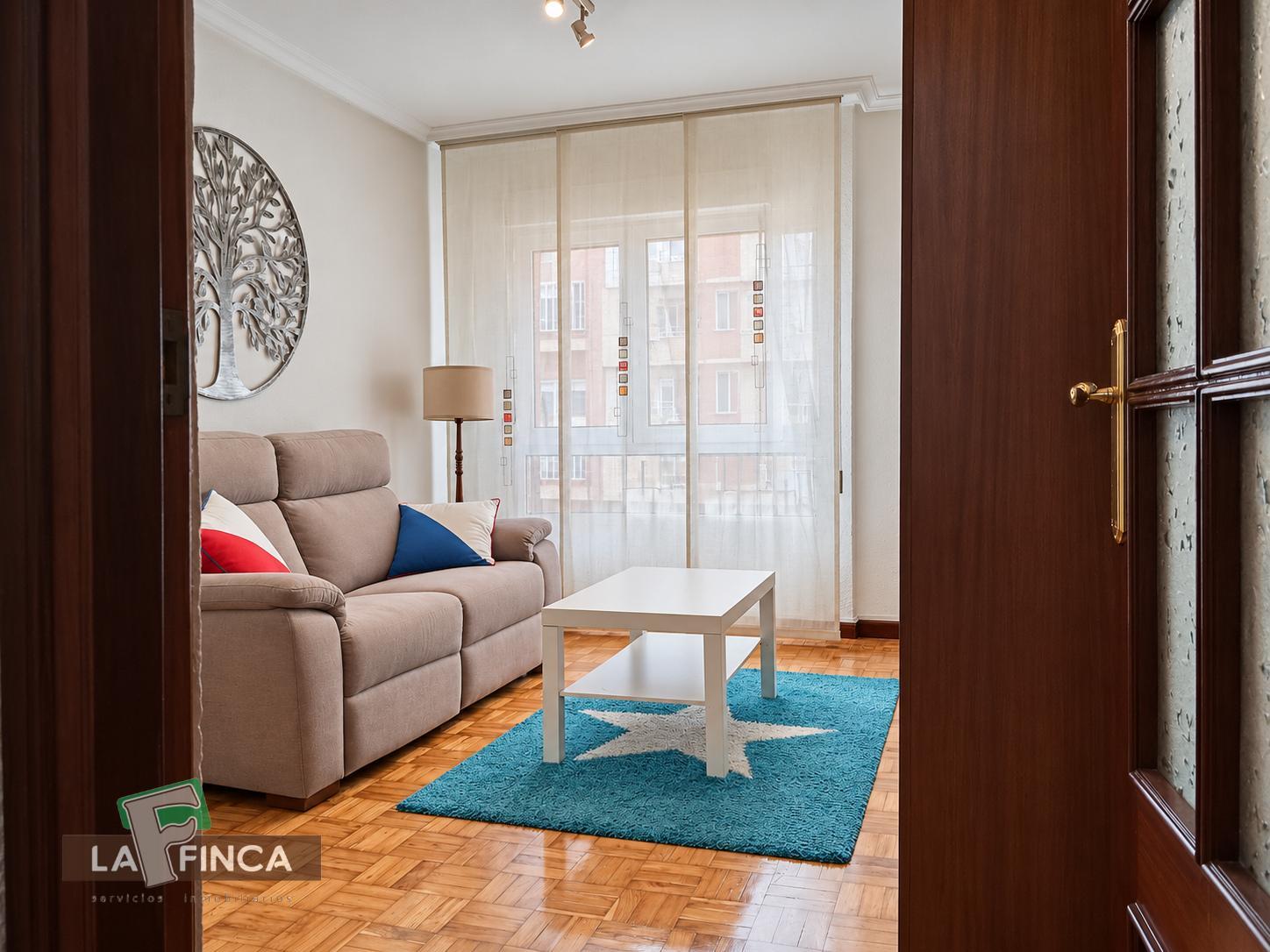Venta de piso en Oviedo