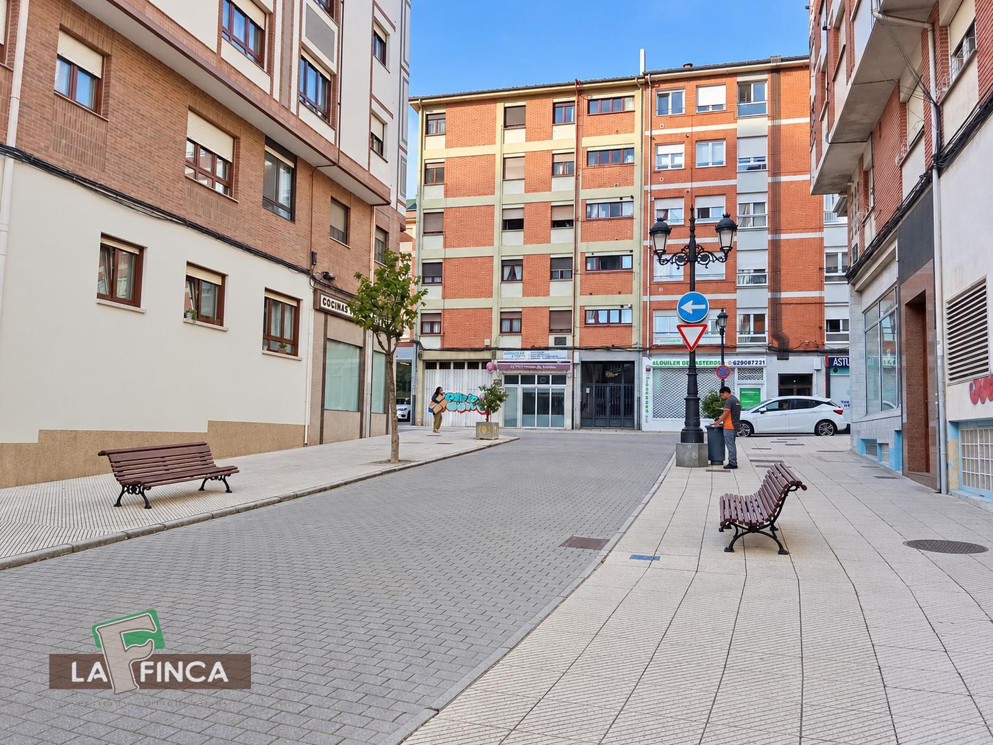 Venta de piso en Oviedo