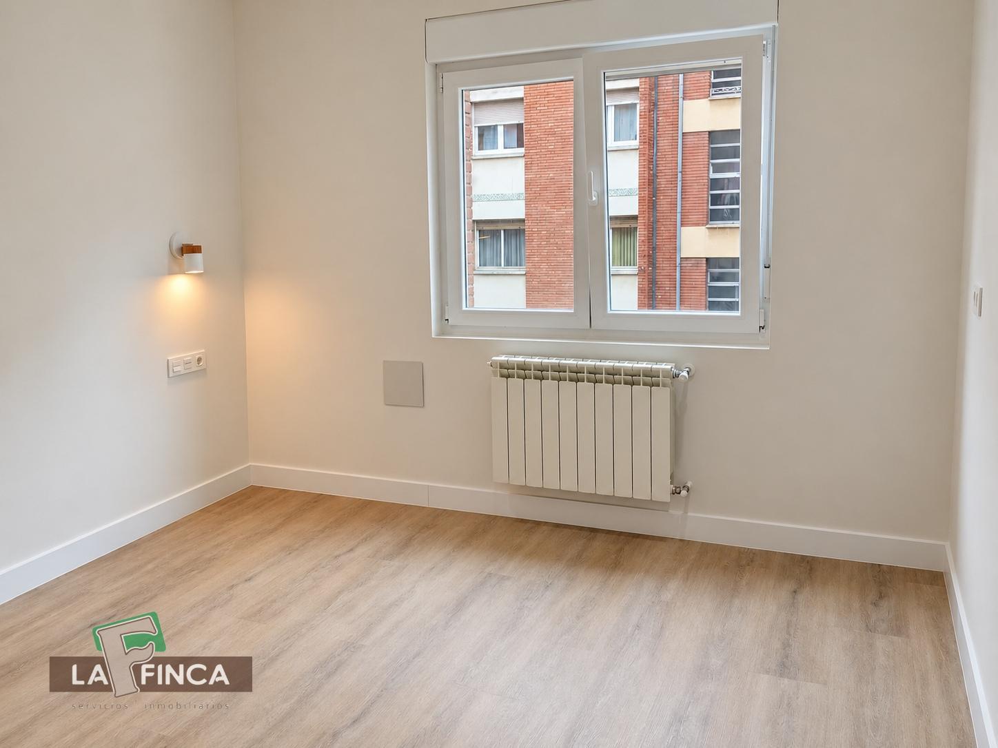Venta de piso en Oviedo