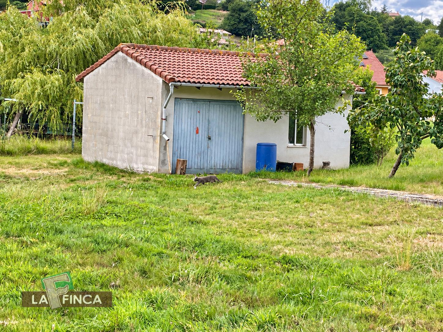 Venta de terreno en Castrillón