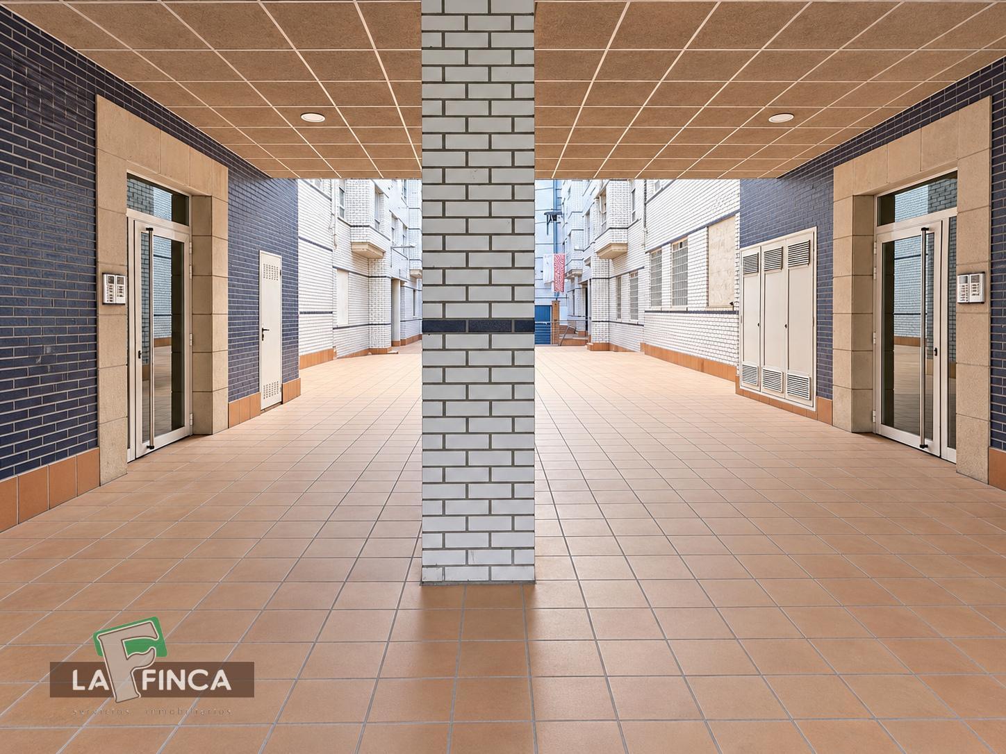 Venta de piso en Lugones