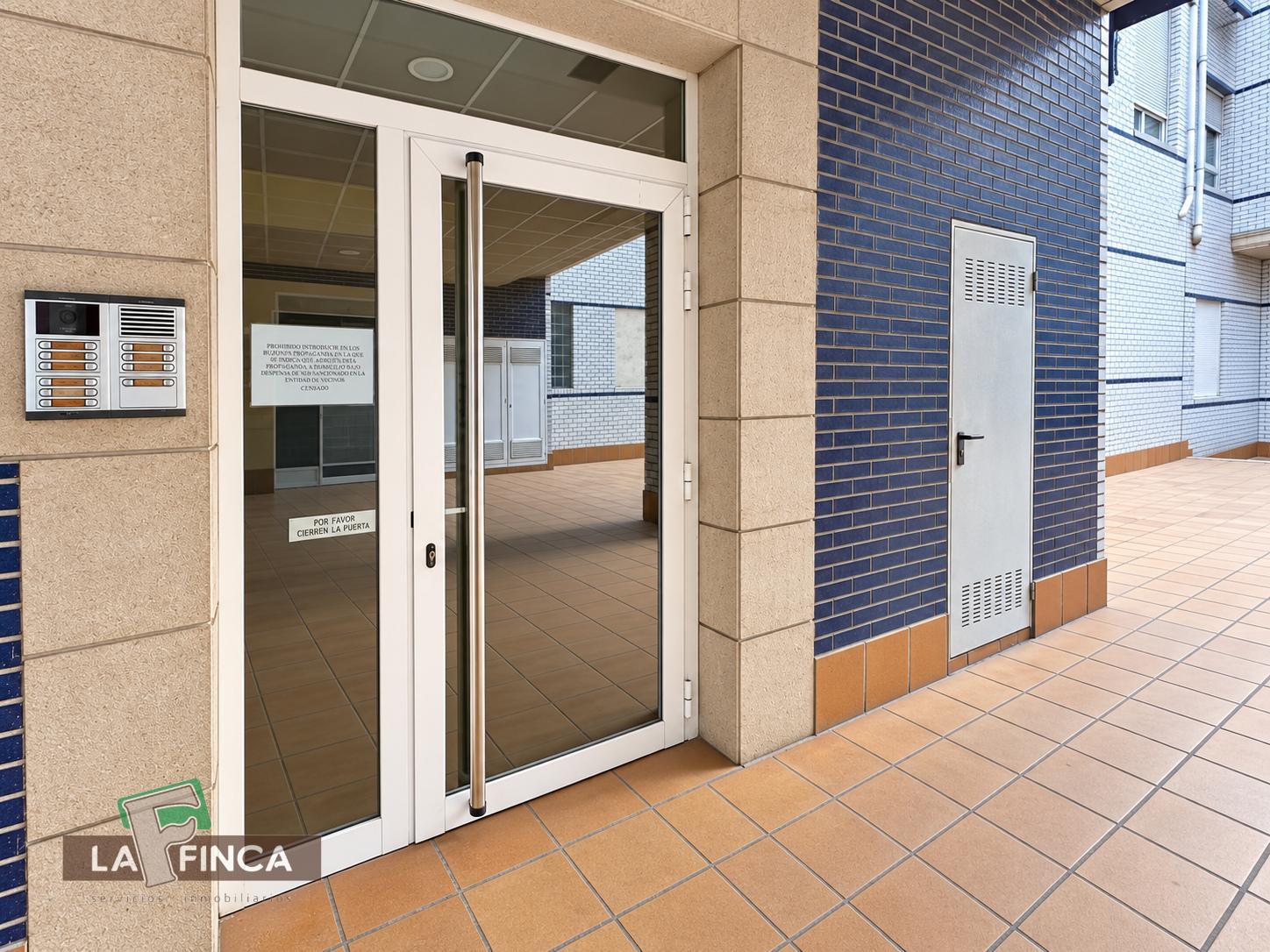 Venta de piso en Lugones