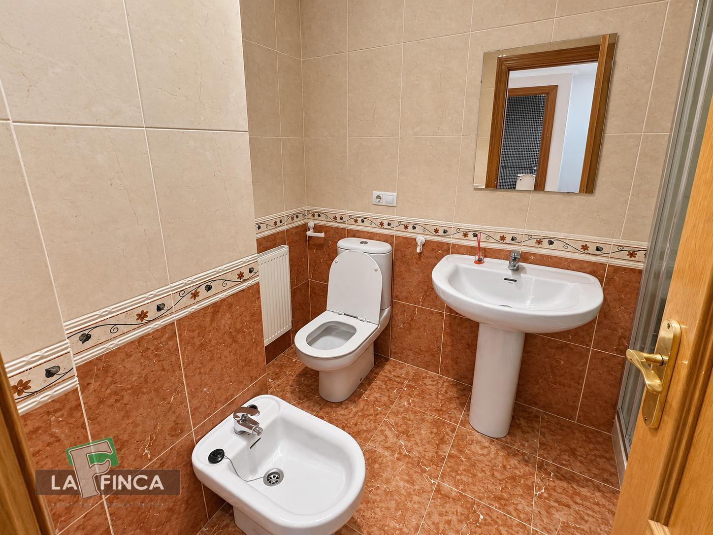 Venta de piso en Lugones