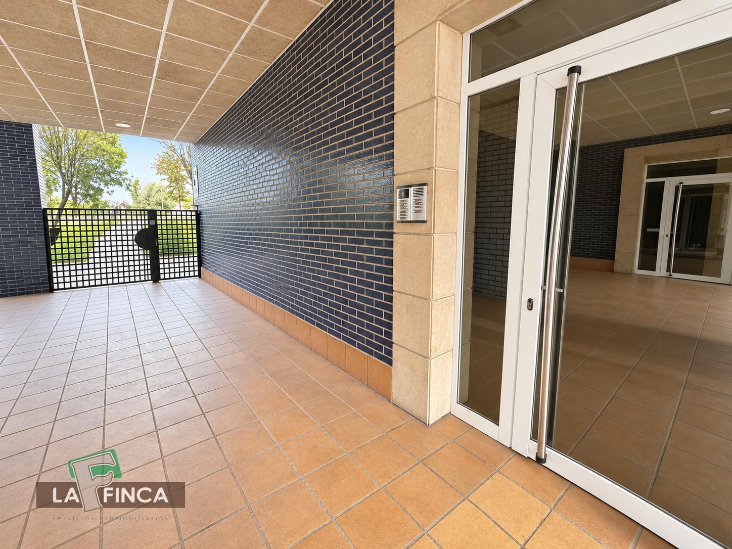 Venta de piso en Lugones