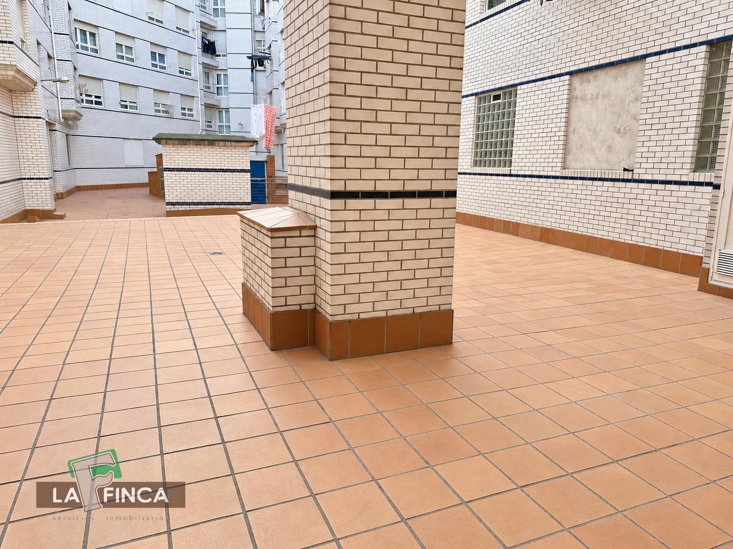 Venta de piso en Lugones