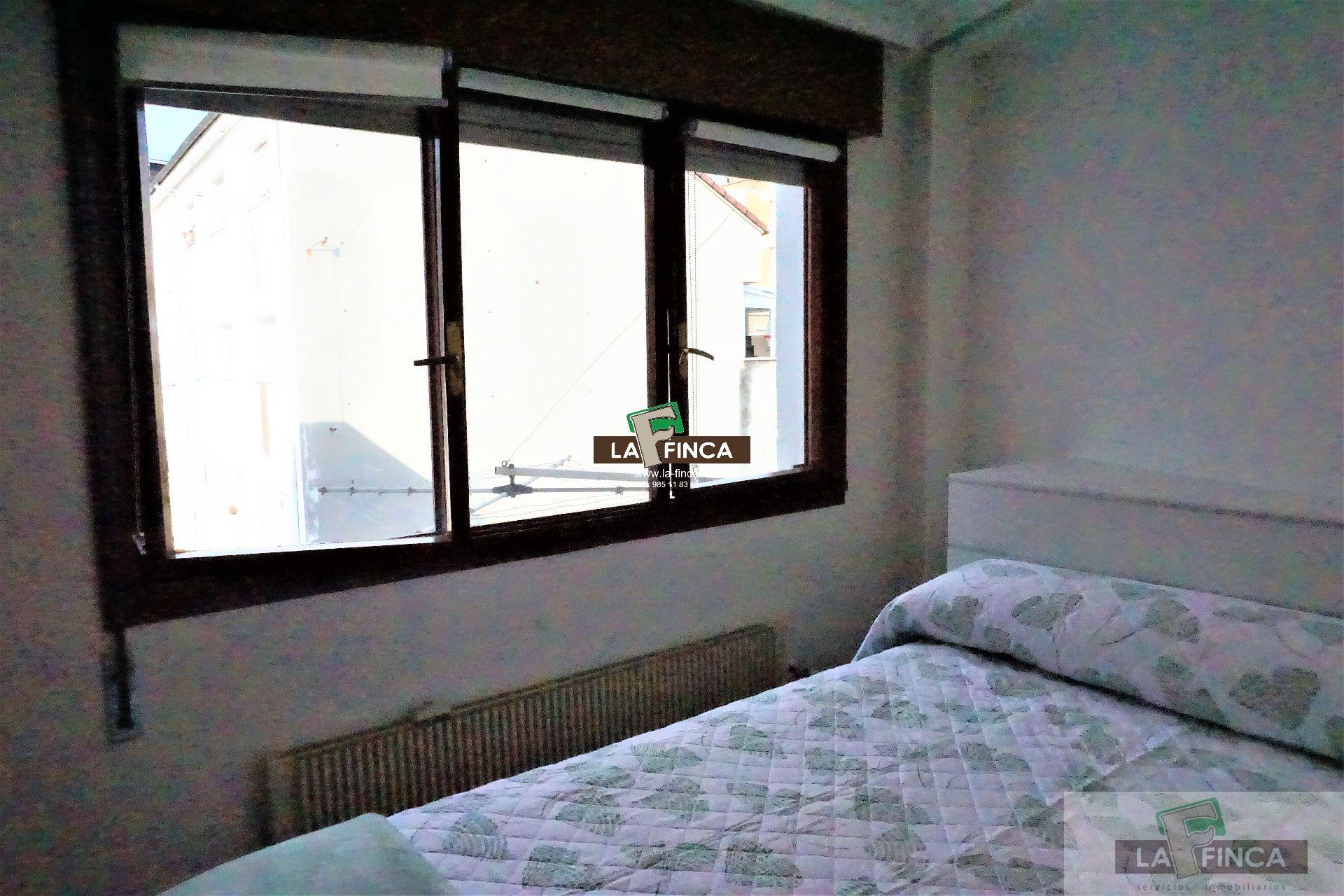 For rent of study in Oviedo