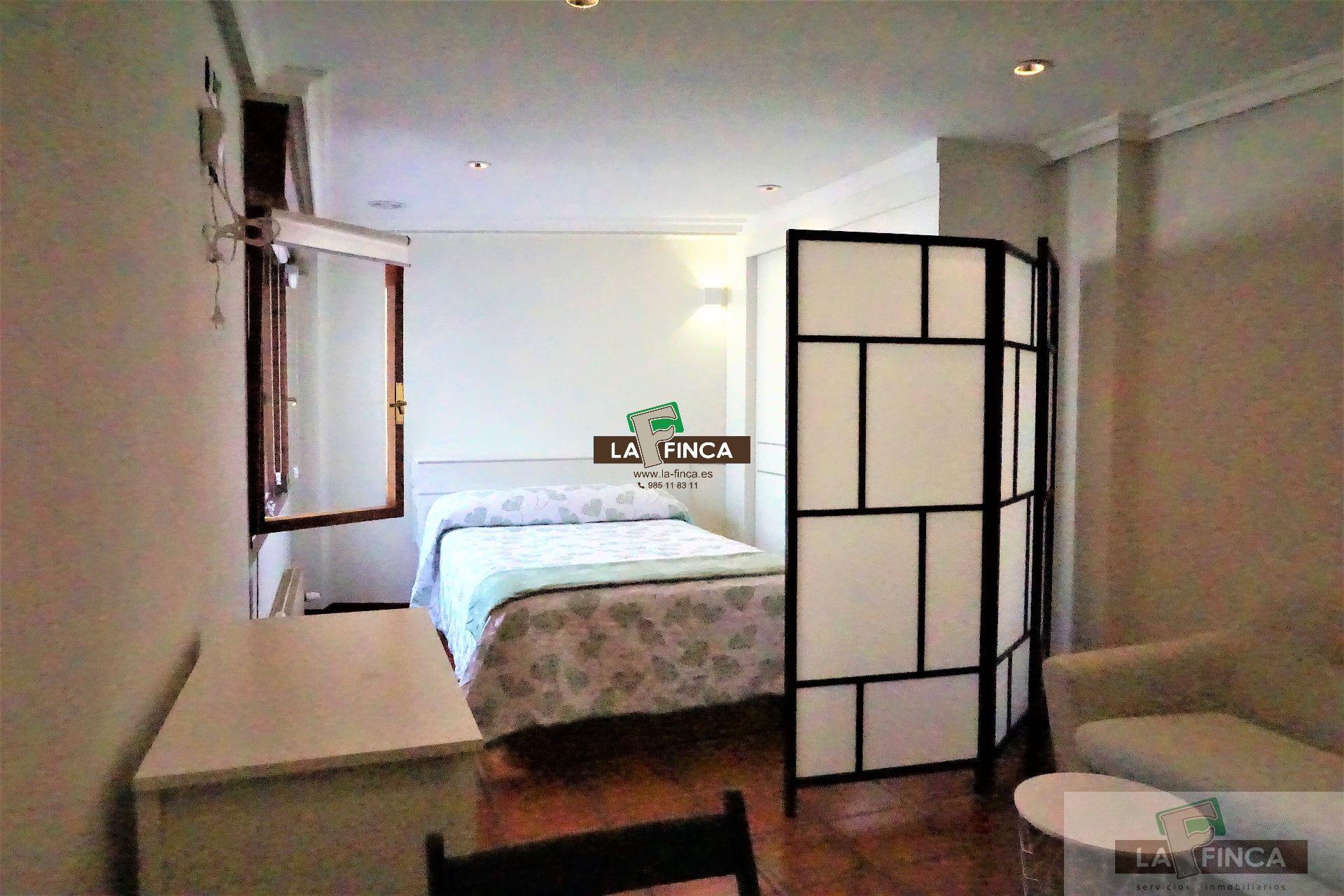 For rent of study in Oviedo