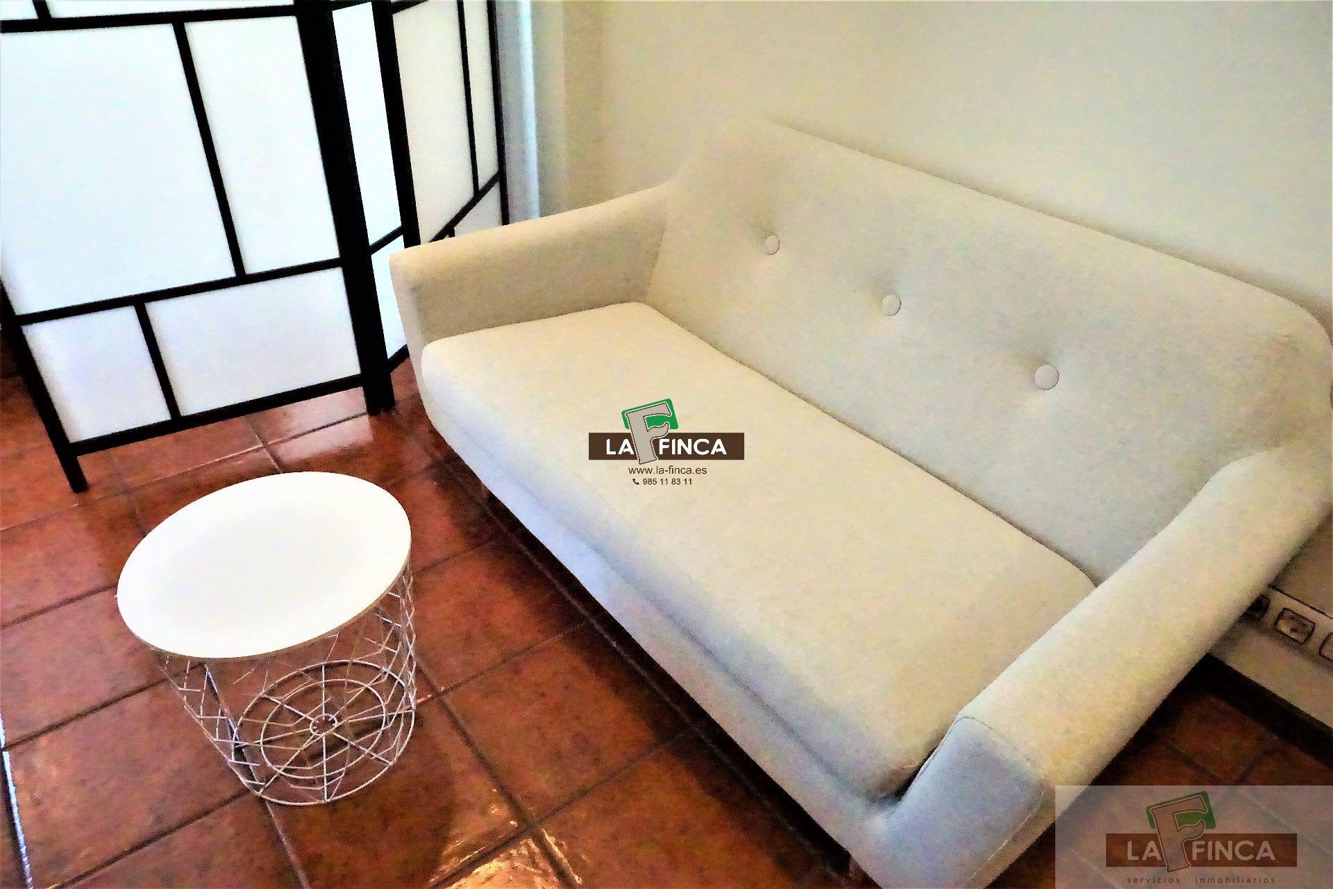 For rent of study in Oviedo