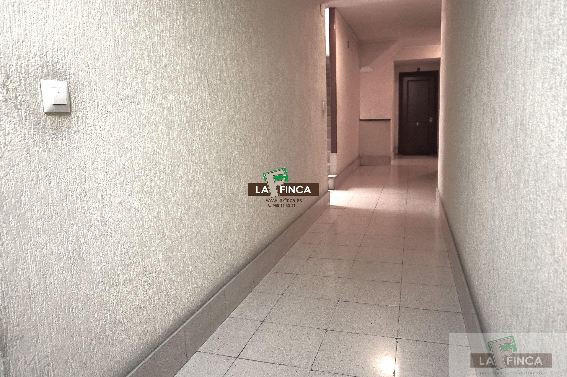 For sale of flat in Oviedo