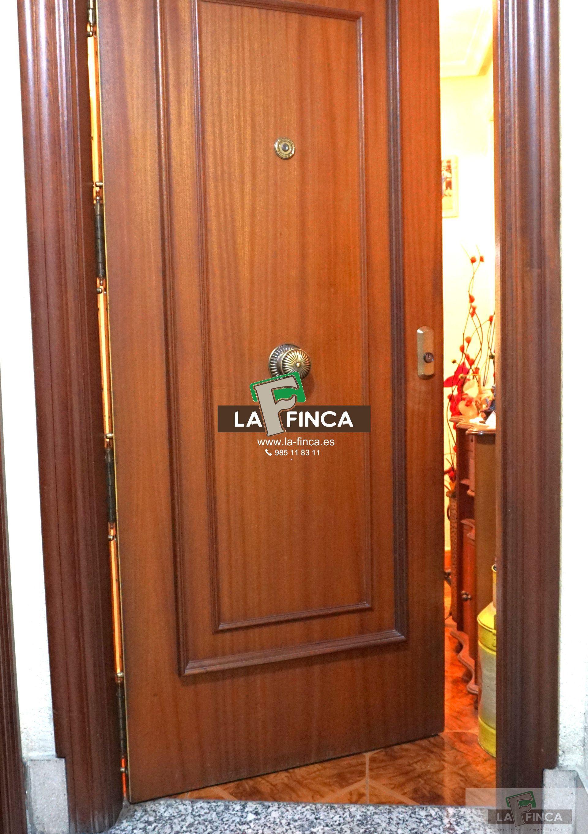 For sale of flat in Oviedo