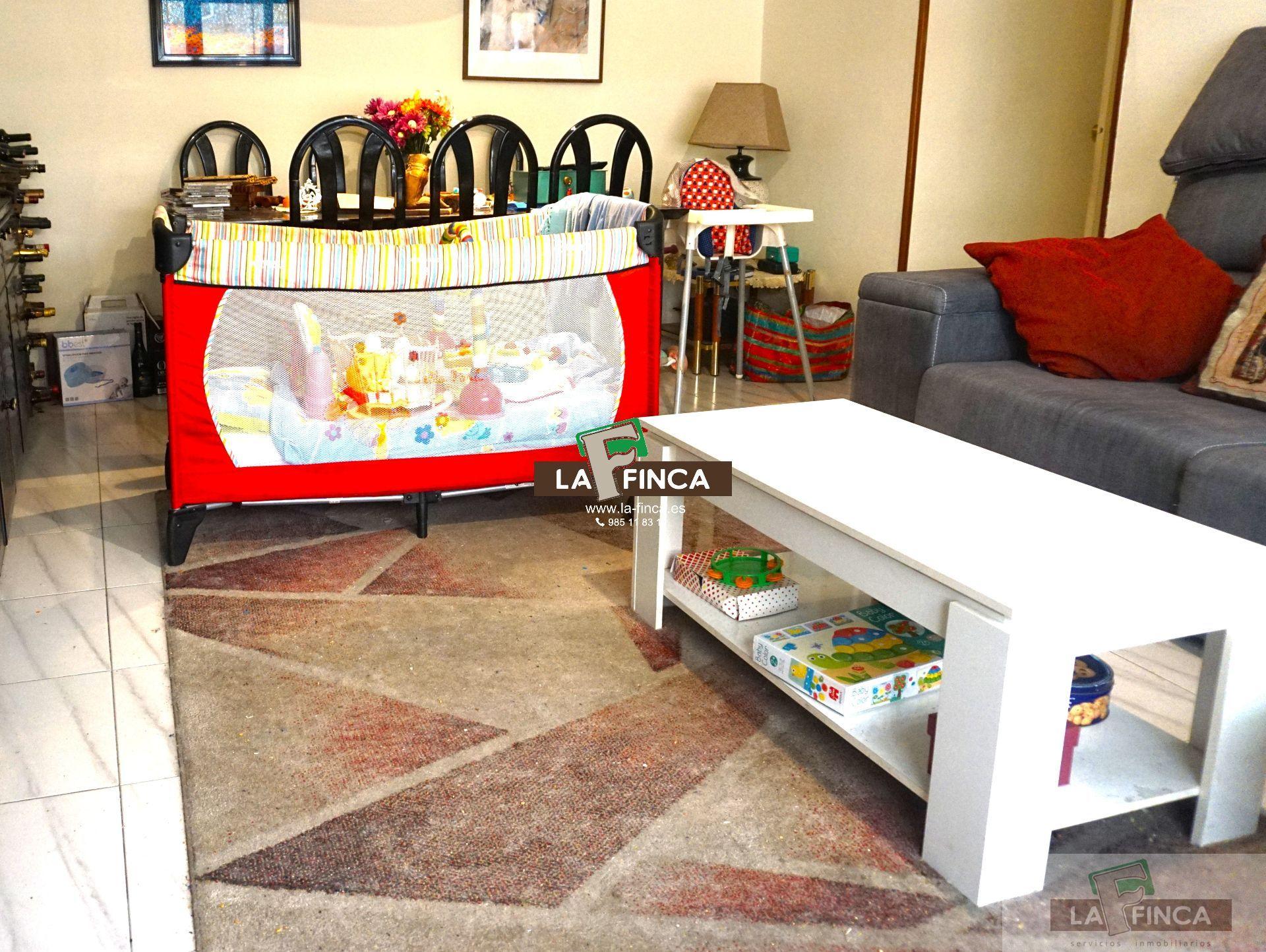 For sale of flat in Oviedo