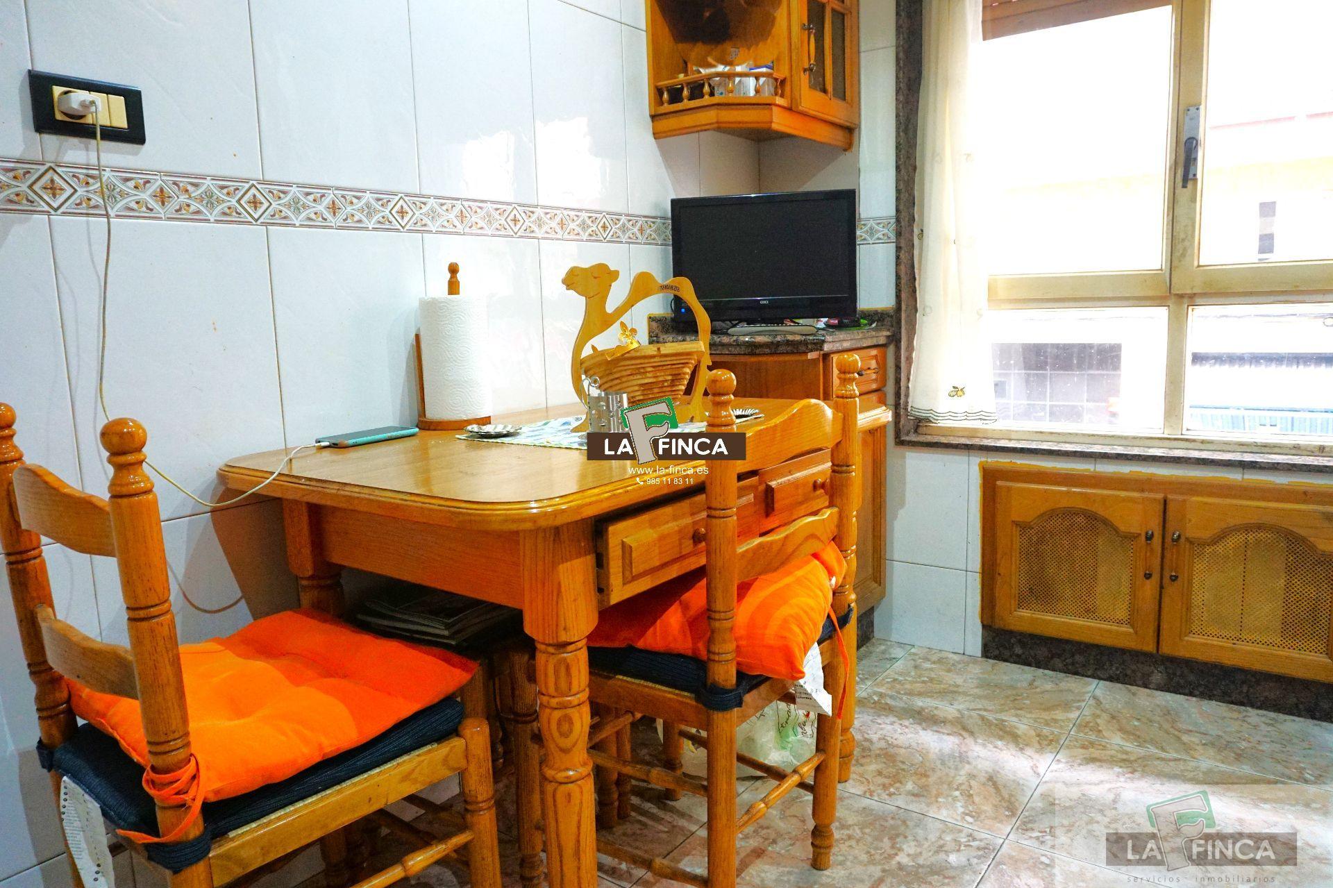 For sale of flat in Oviedo