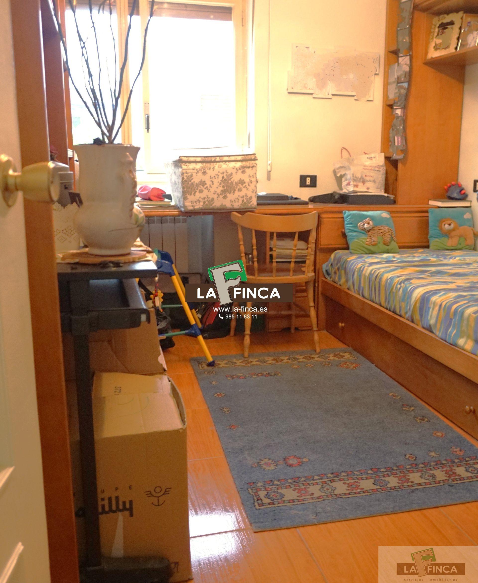 For sale of flat in Oviedo