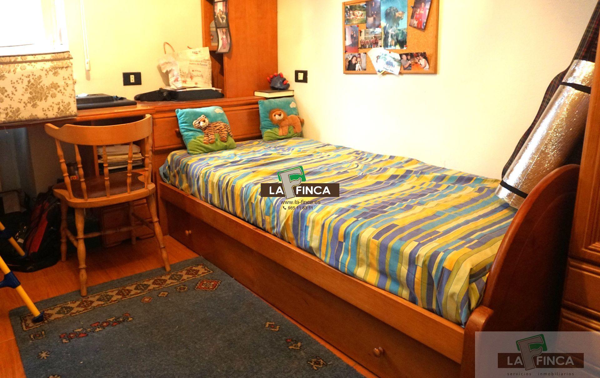 For sale of flat in Oviedo
