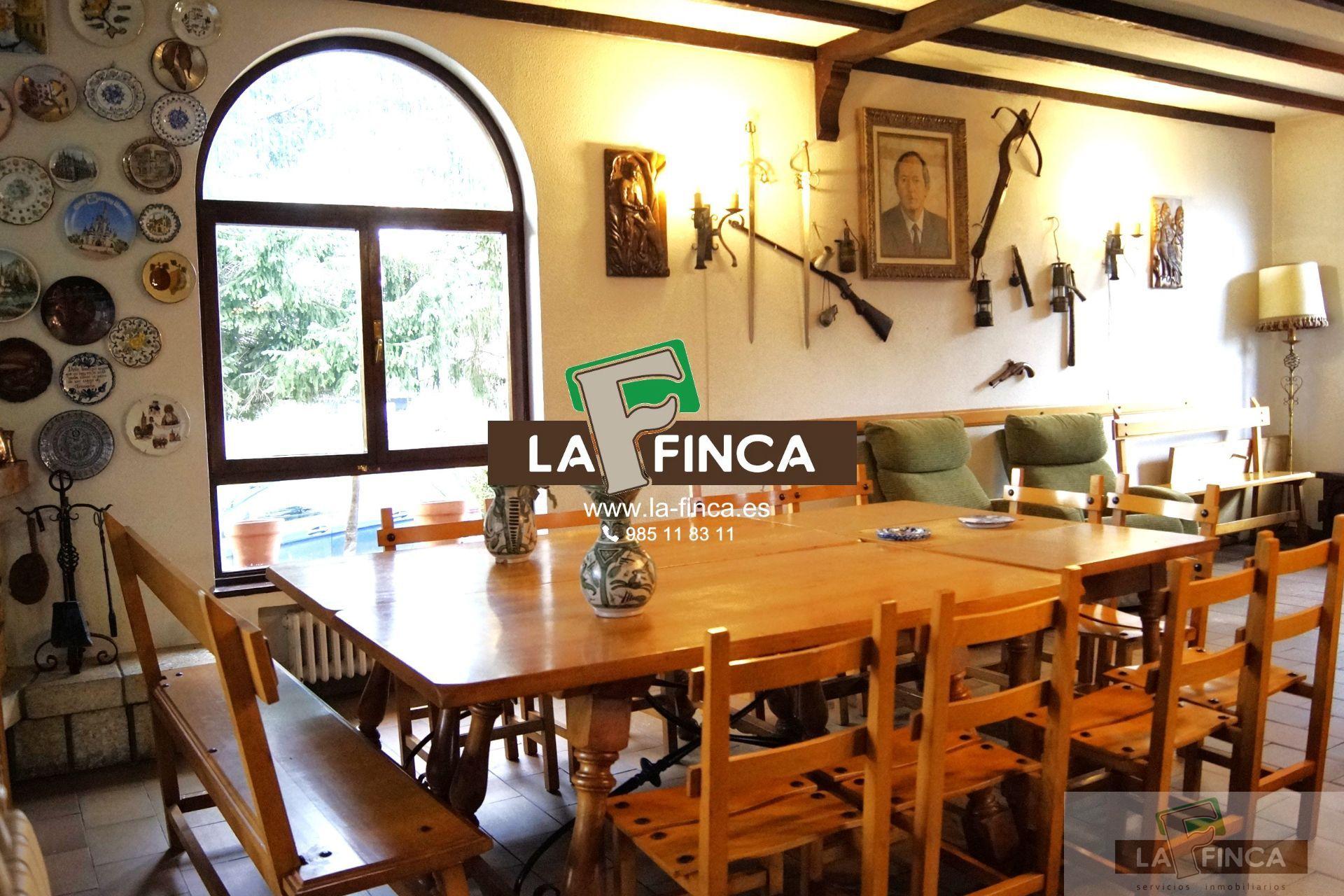 For sale of villa in Siero