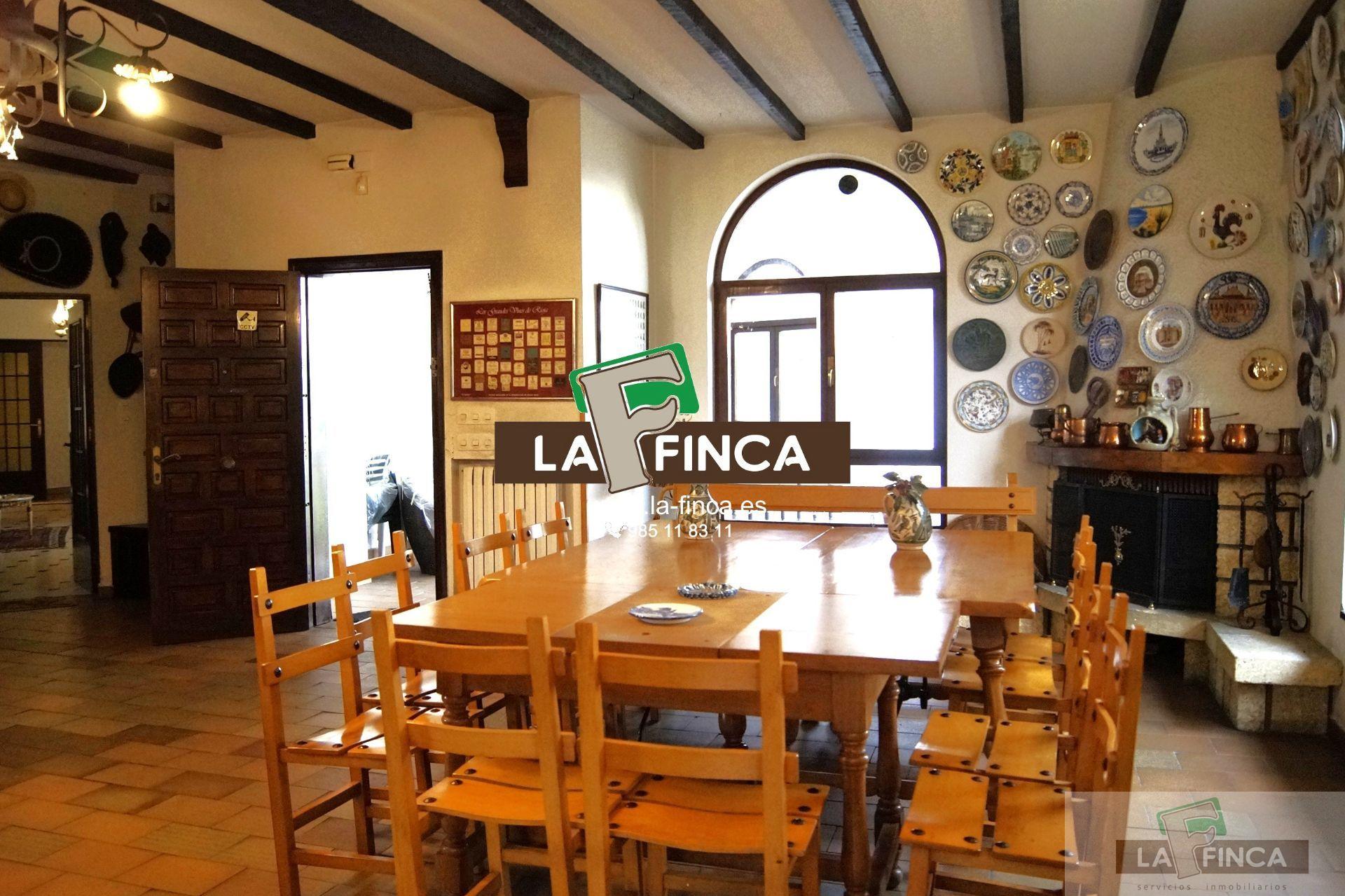 For sale of villa in Siero