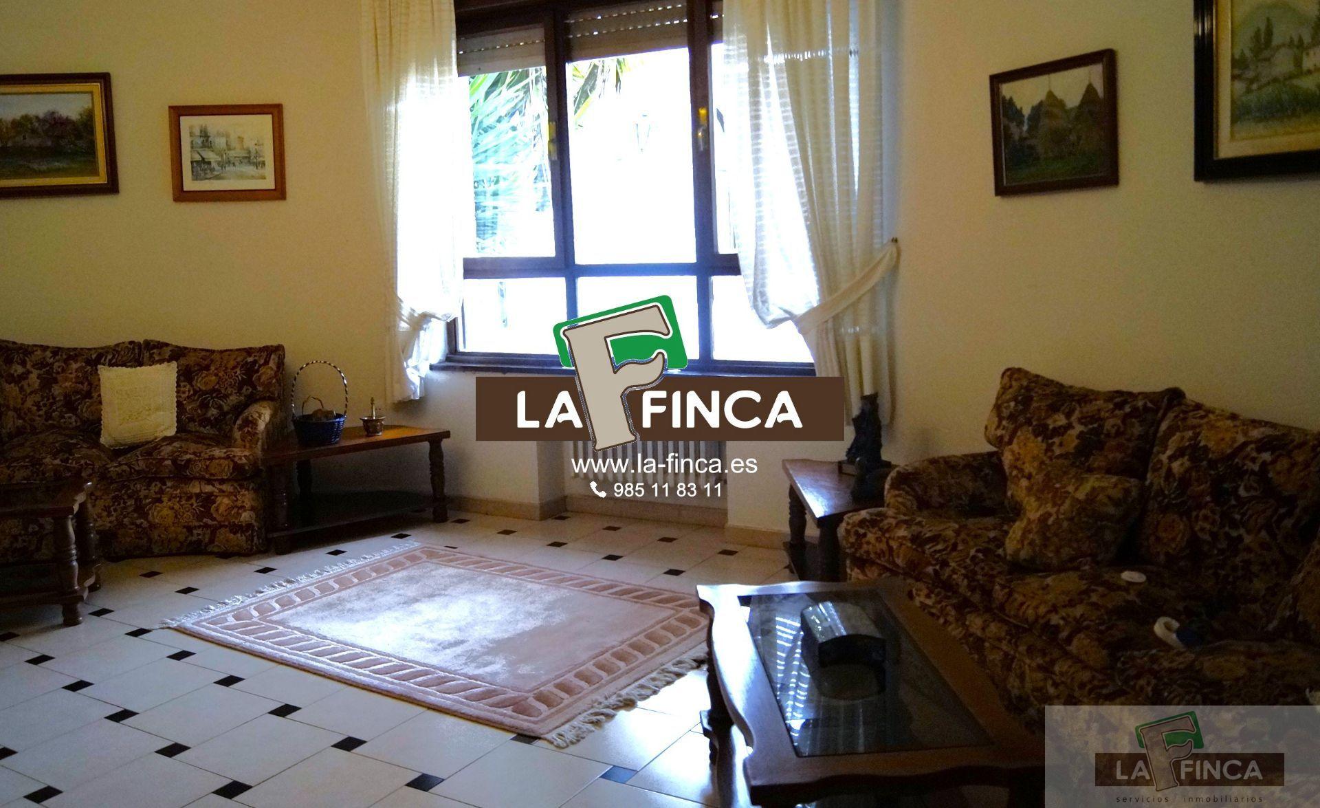 For sale of villa in Siero