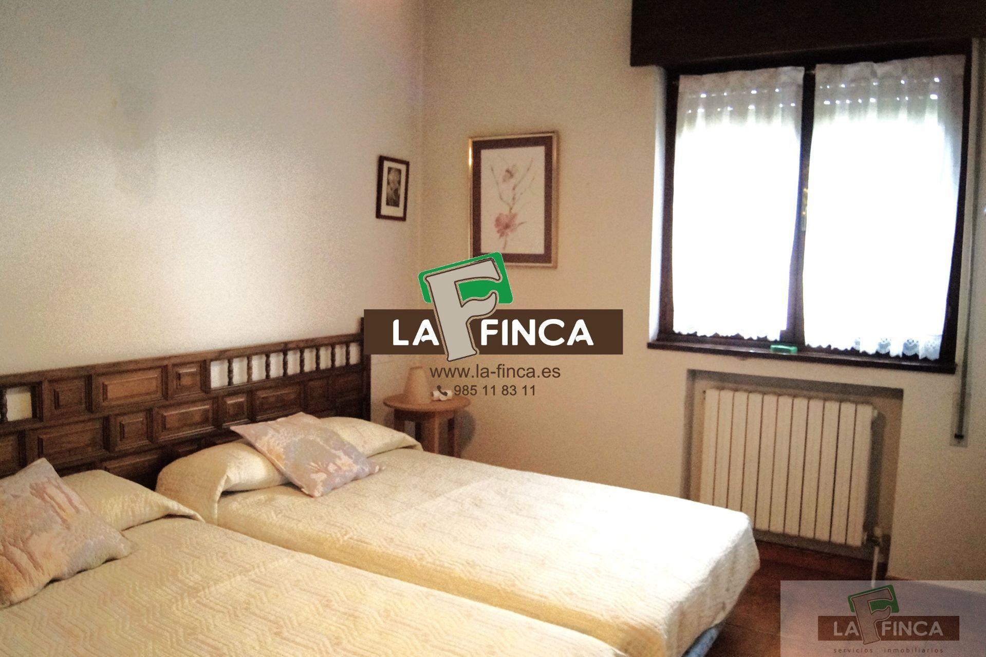 For sale of villa in Siero