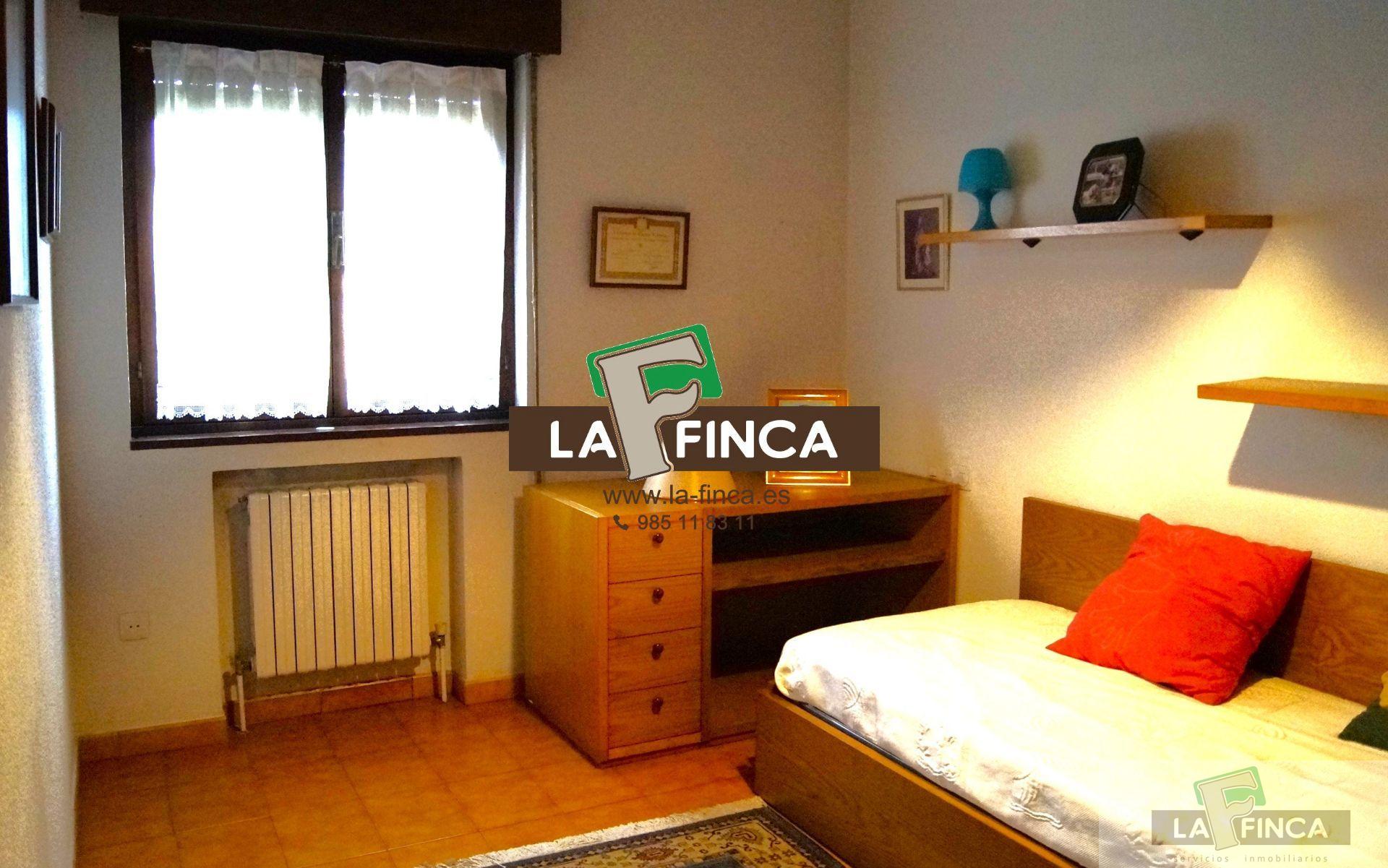 For sale of villa in Siero